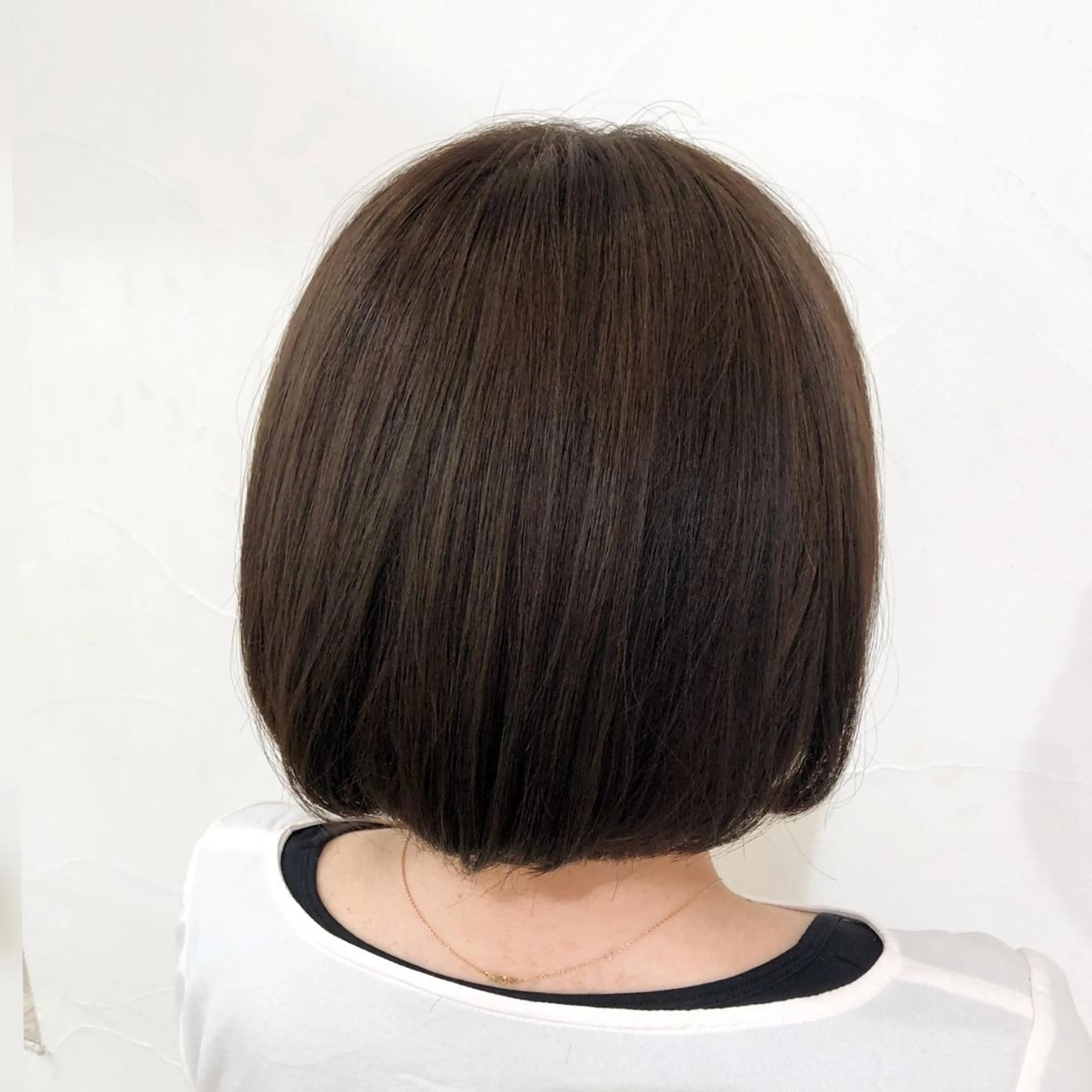 カラー 下池 紗加のヘアスタイル