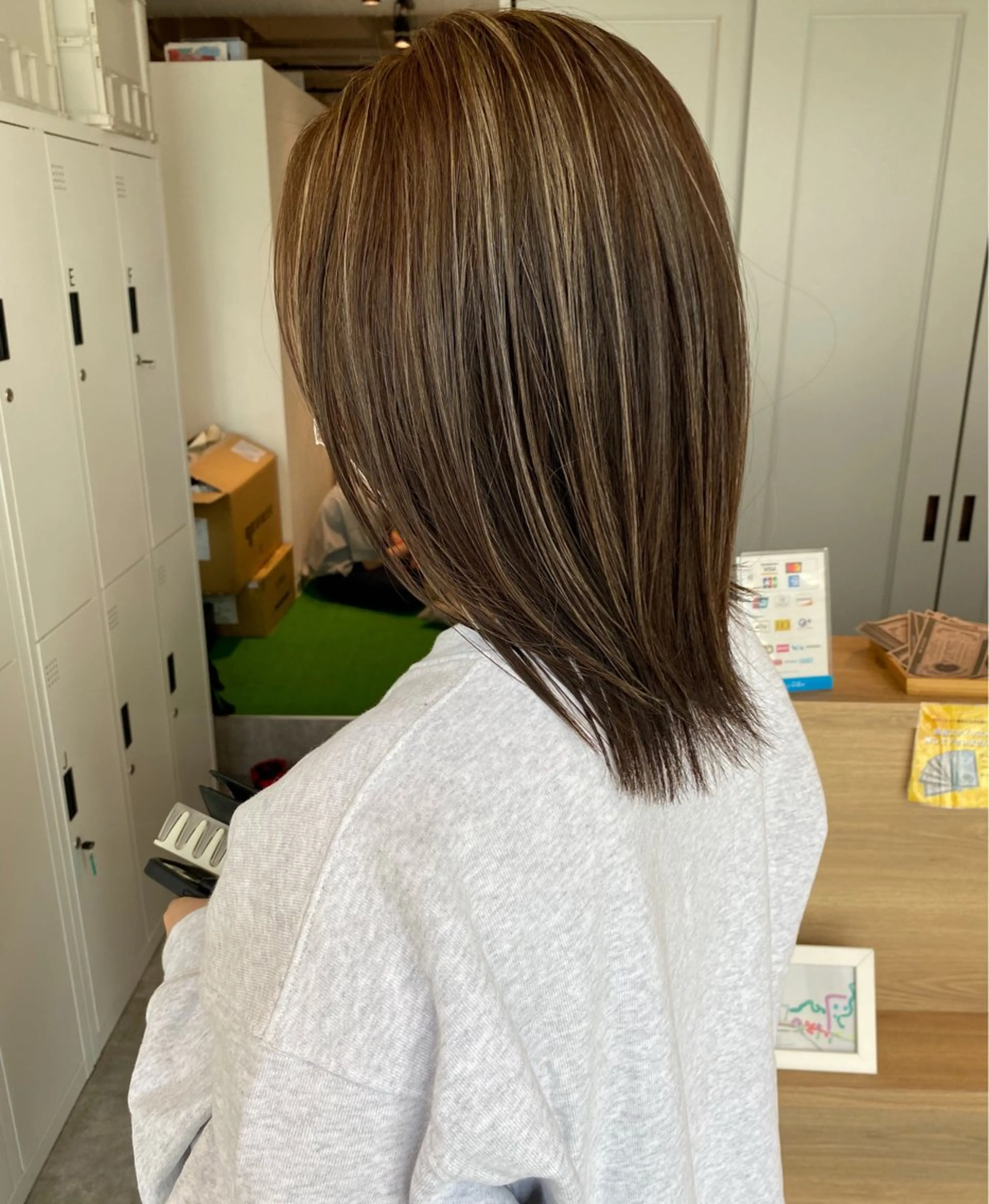 カット＋ナチュラルハイライト＋髪質改善Mトリートメントの写真