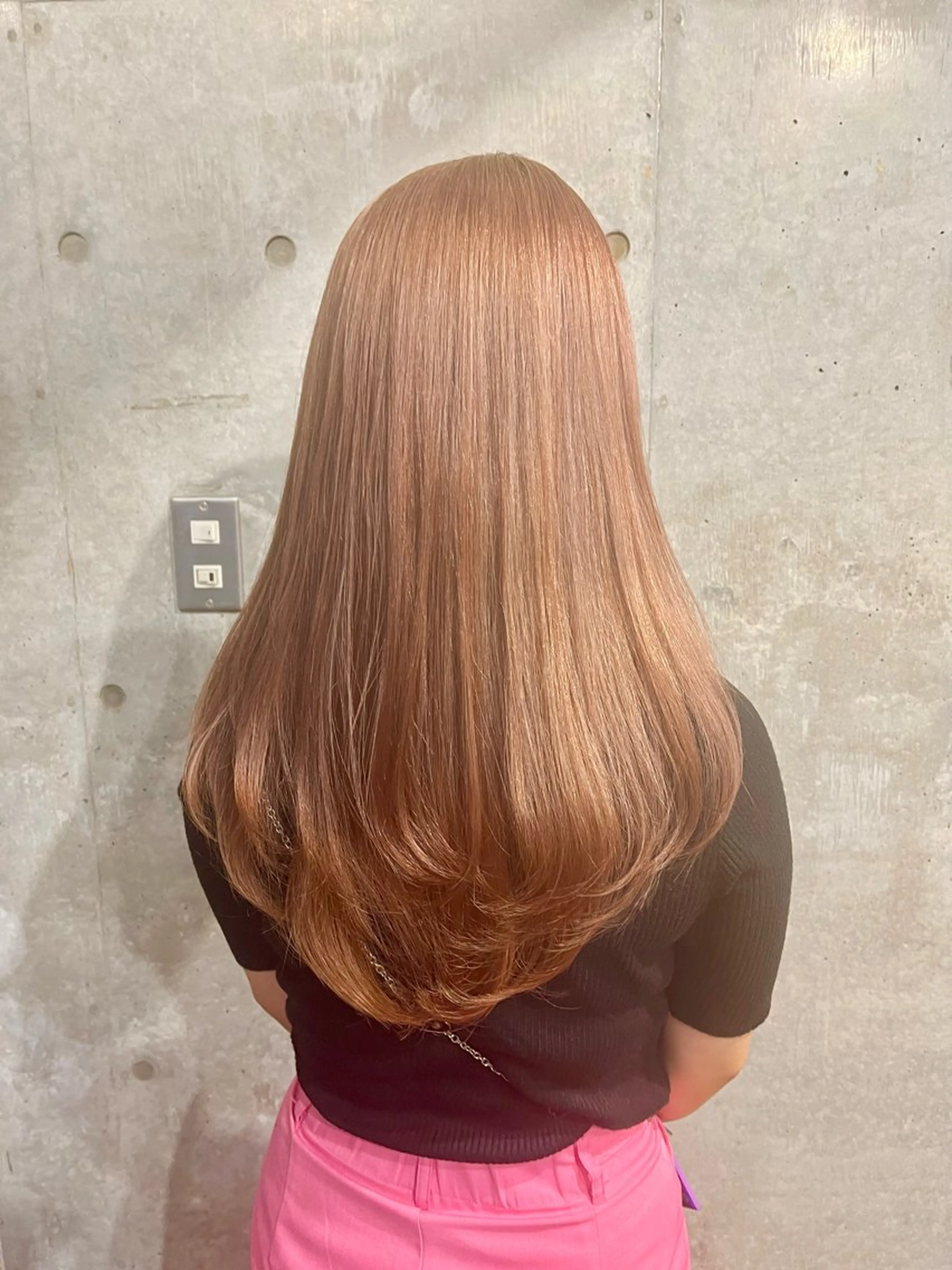 ロング カラー ベージュカラー ブリーチ ケアブリーチ ダブルカラー ハイトーンカラー ヘアカラー 藤澤 夏実/インナーカラーのヘアスタイル