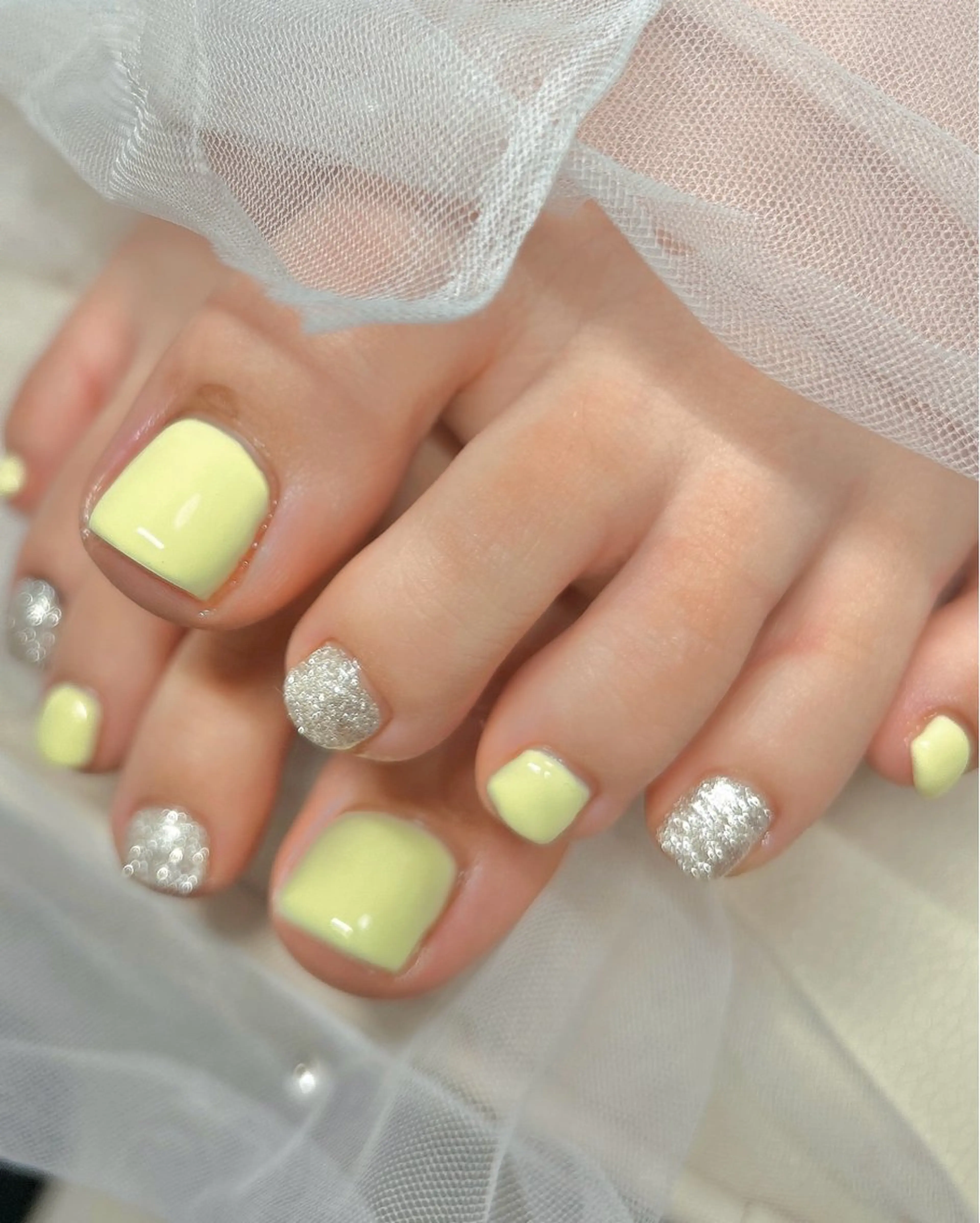 ネイル フットネイル ワンカラーネイル フットネイル ten nail salon　かえでのネイルデザイン