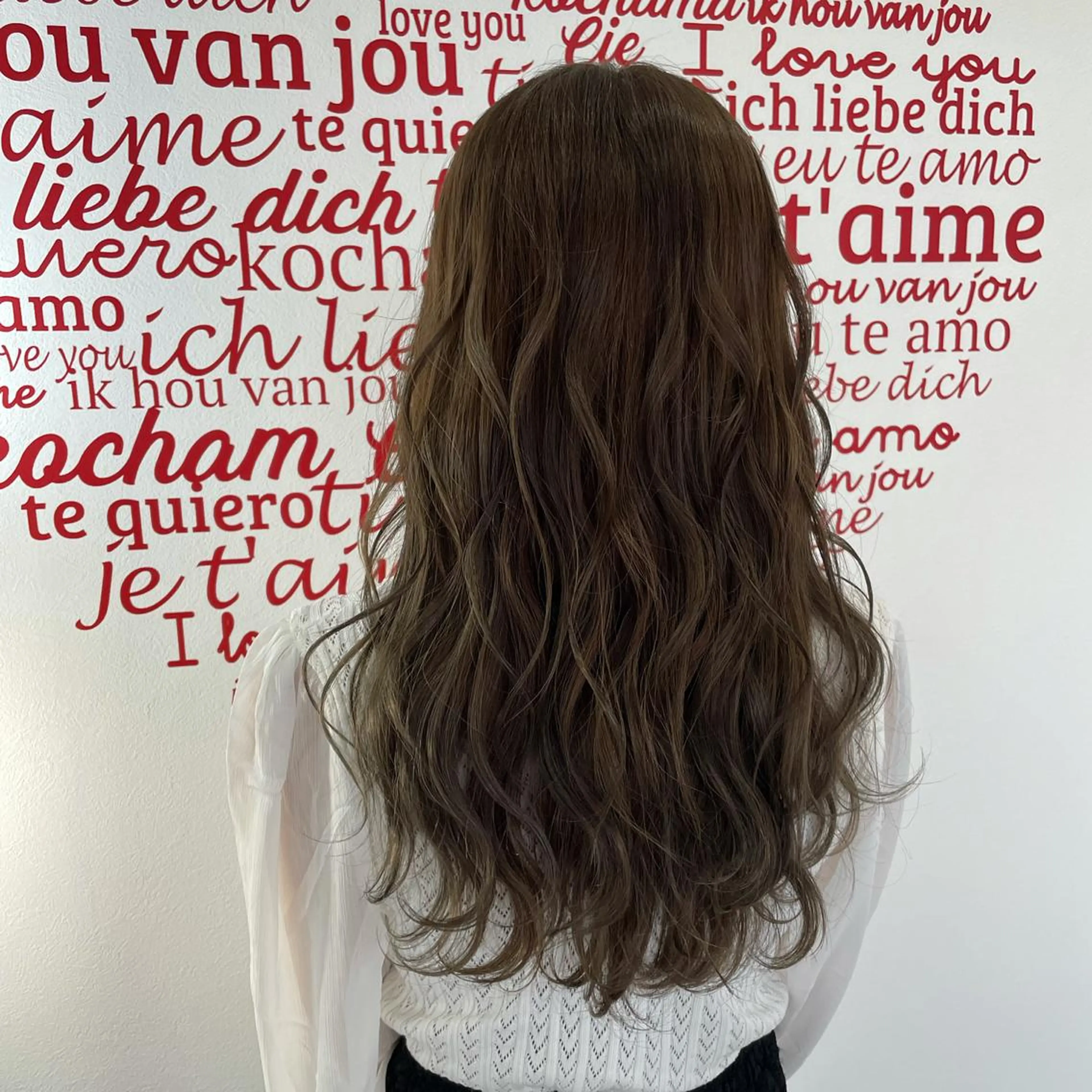 セミロング カラー ヘアアレンジ CREAPY　日向野 利菜のヘアスタイル
