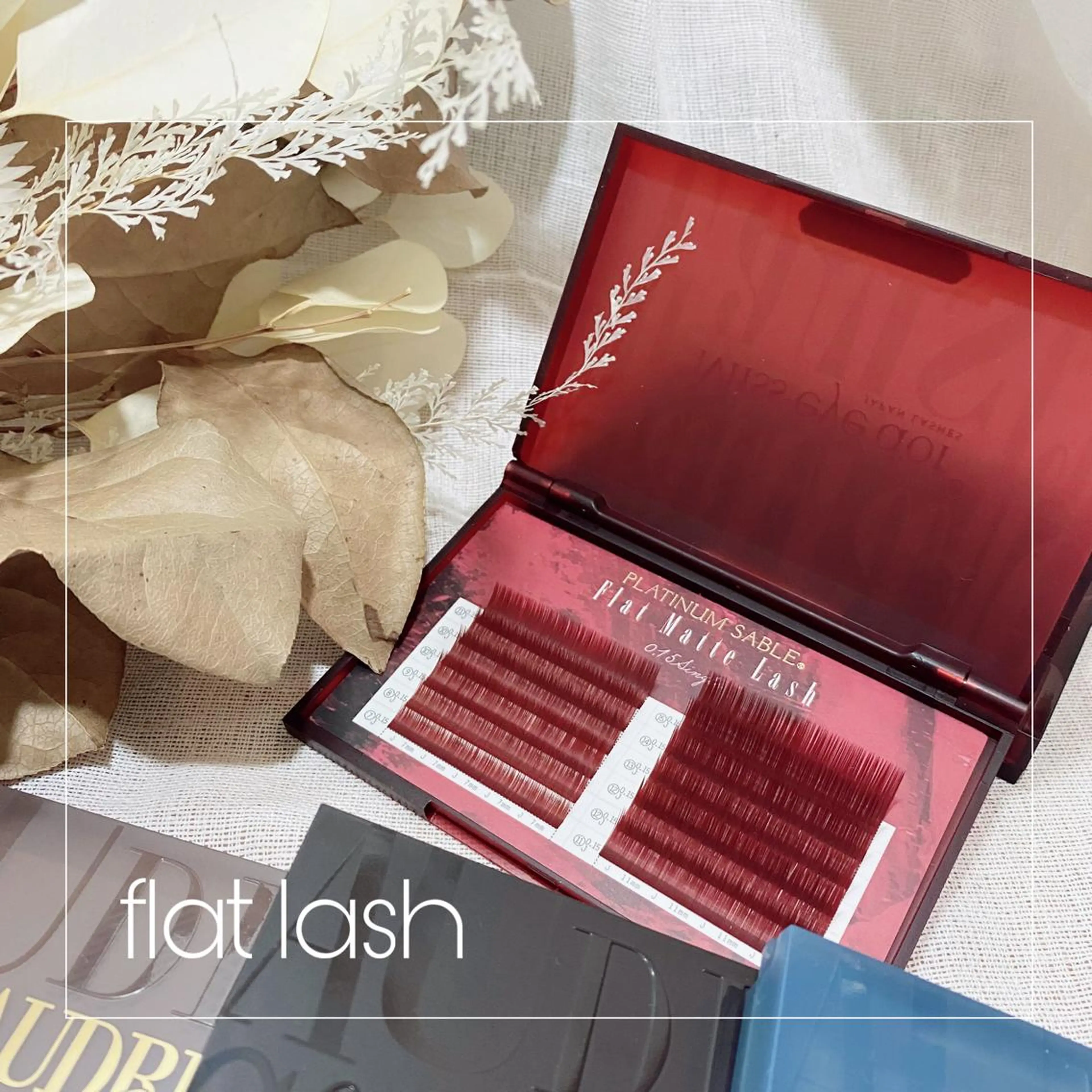 マツエク・マツパ カラーマツエク フラットラッシュ ばんどう みおのマツエク・マツパデザイン