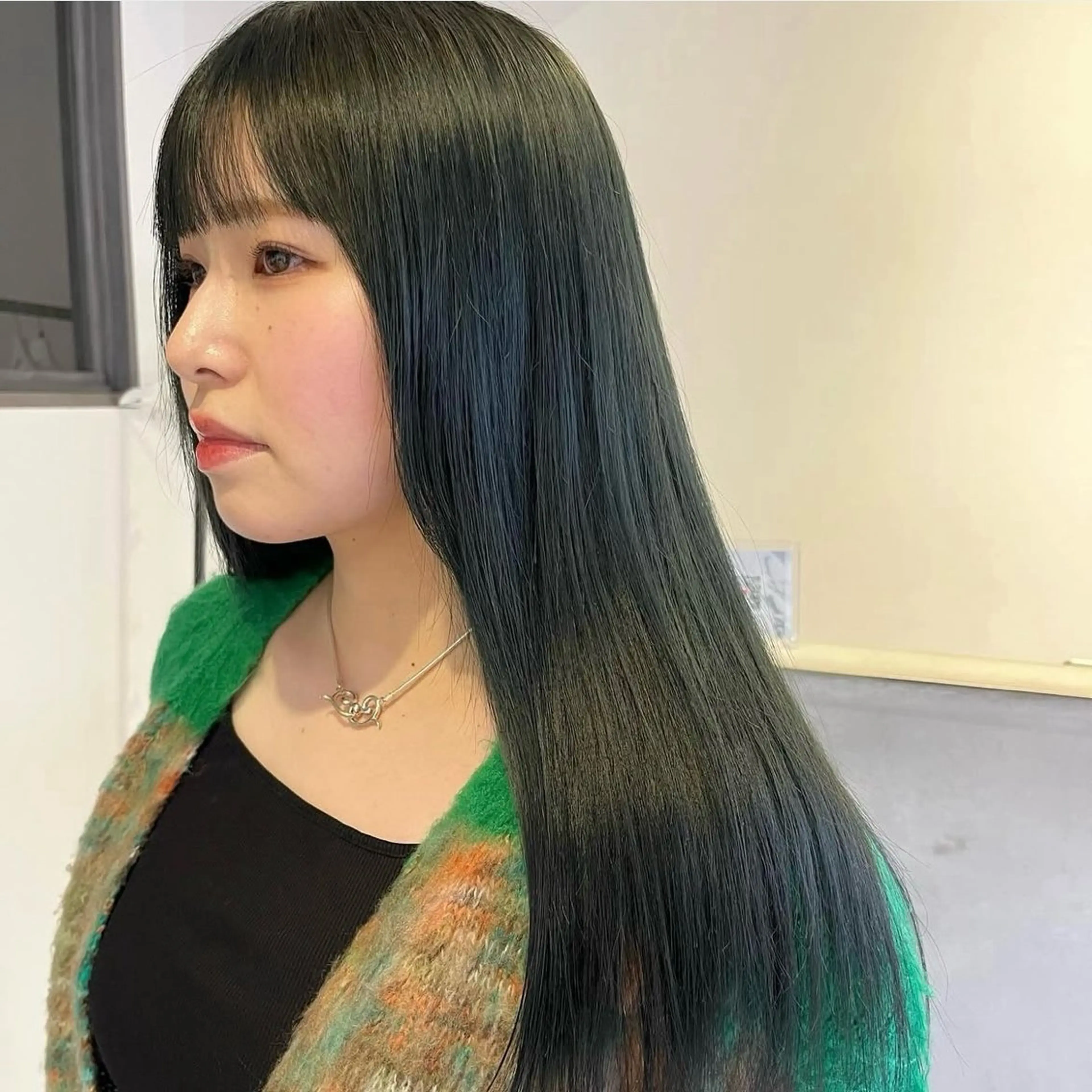 ロング ヘアカラー Shall hair design(シャルヘアーデザイン)所属・平居 リサのヘアスタイル