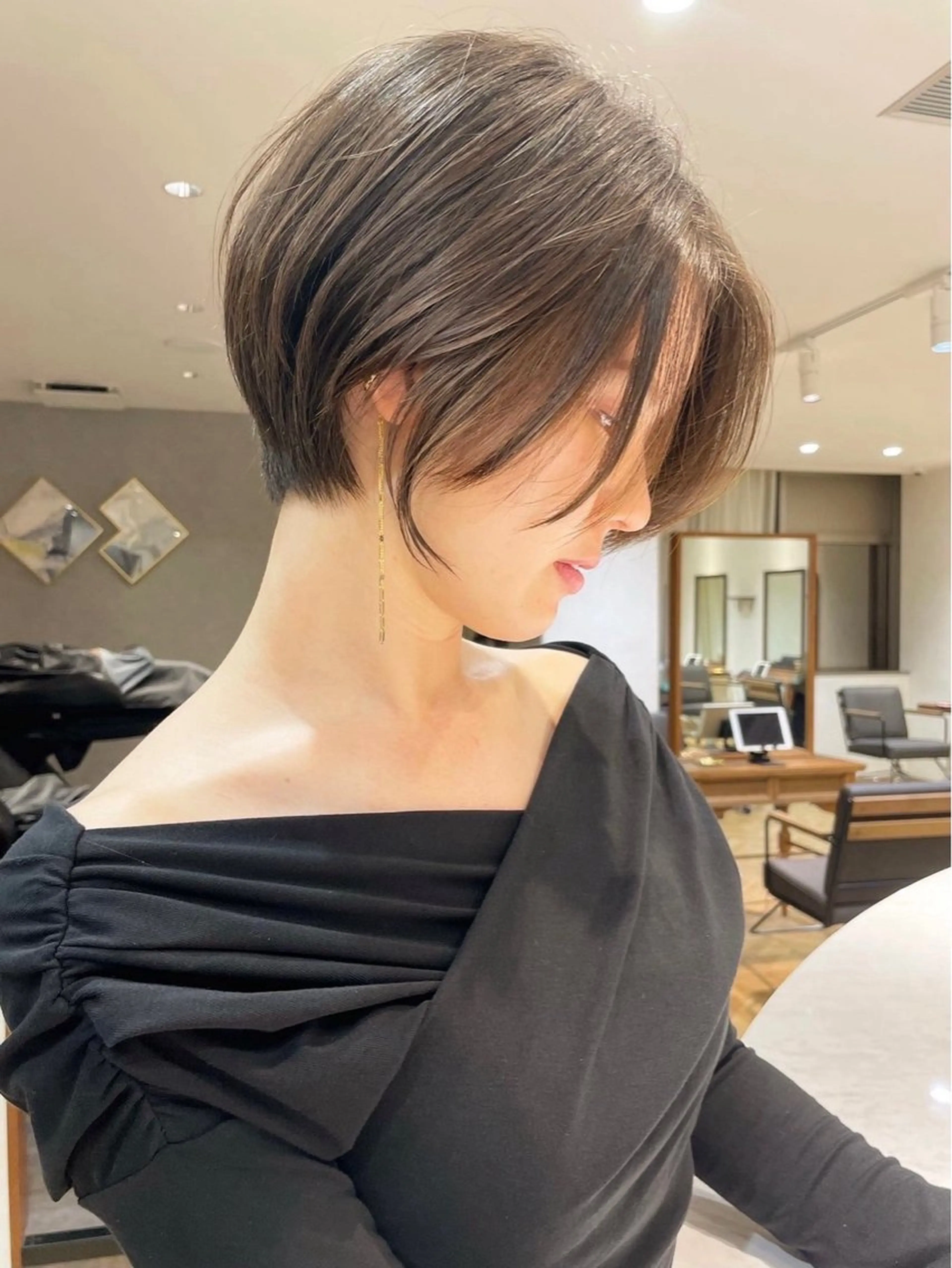 ショート レイヤー/縮毛矯正⭐ 特化美容師のヘアスタイル