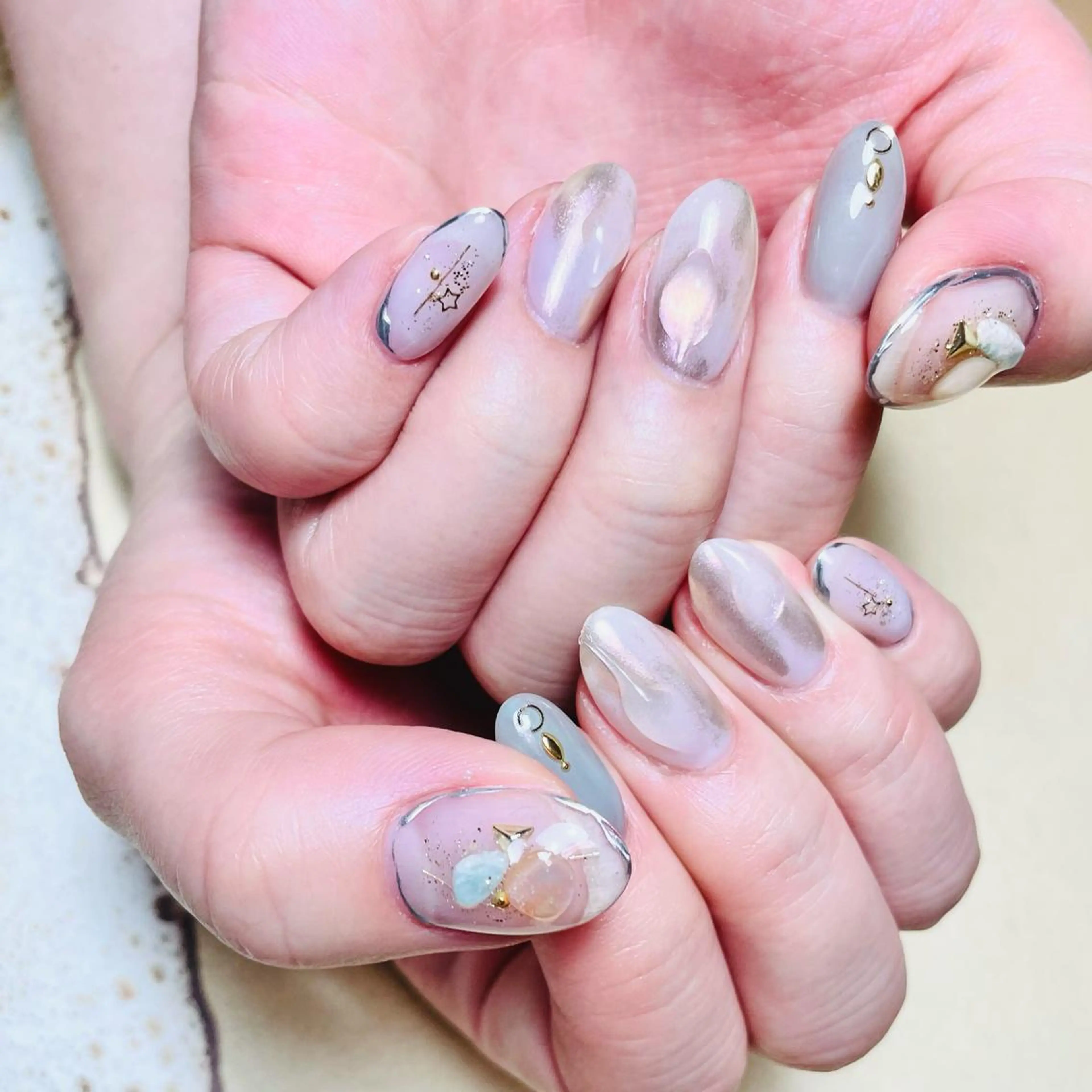 ネイル アートネイル 長さ出し ニュアンスネイル スカルプネイル ハンドネイル A85G ayakoのネイルデザイン