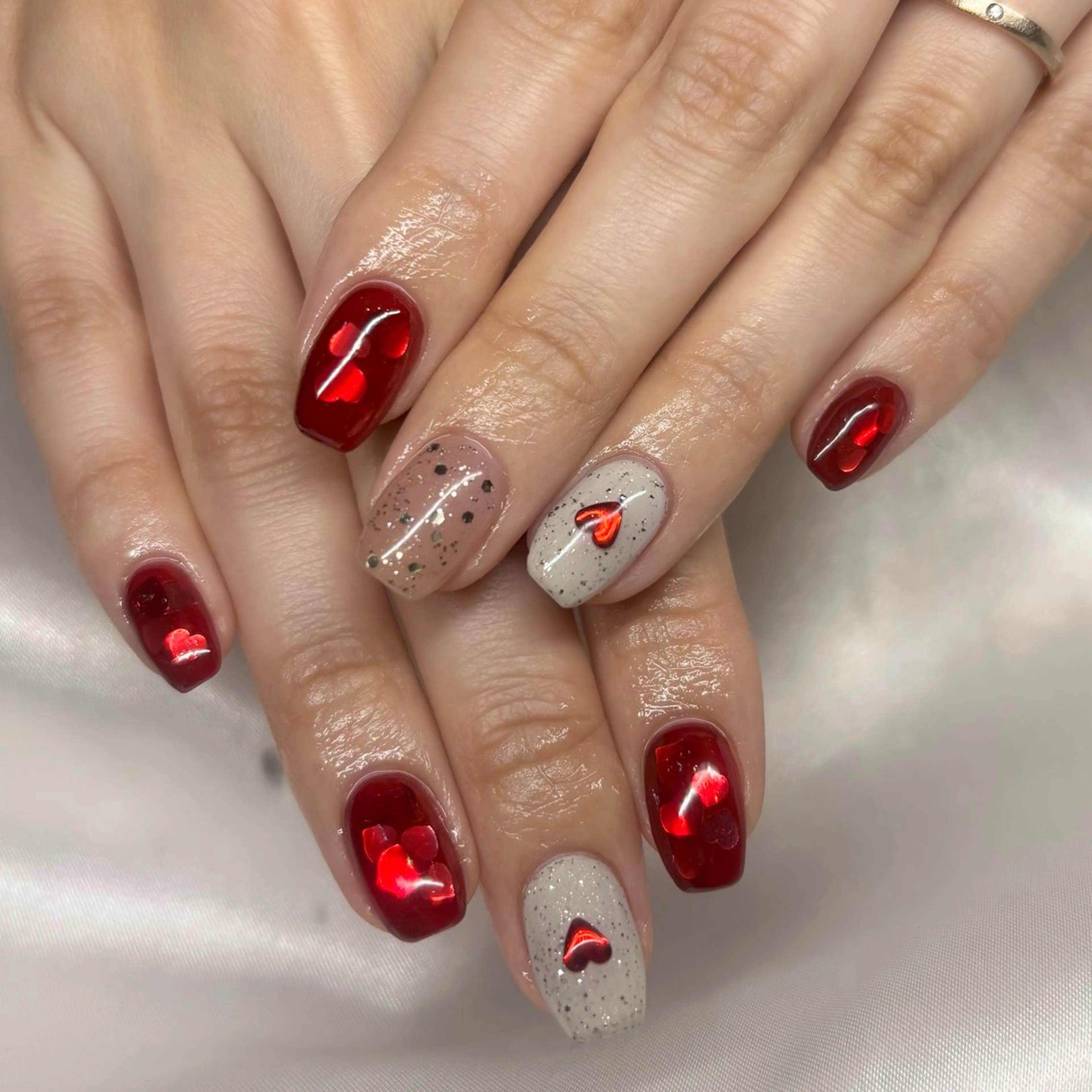 ネイル ハンドネイル ハンドケア . 未來のネイルデザイン