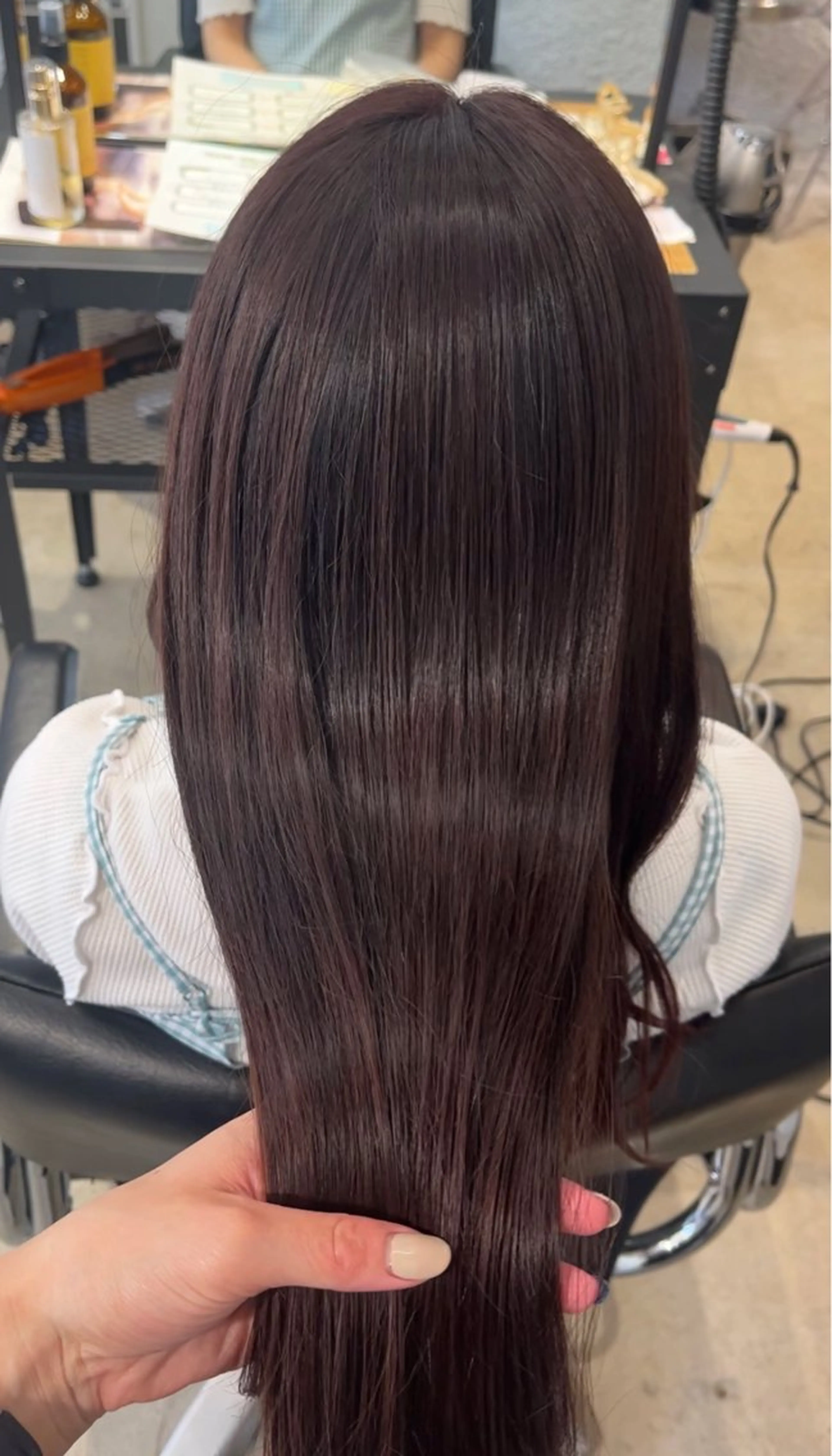 ロング ラベンダーベージュ ヘアカラー トリートメント baton  hair salon所属・✽透明感ｶﾗｰ ✽ 🍆那須ももこ🍑のヘアスタイル