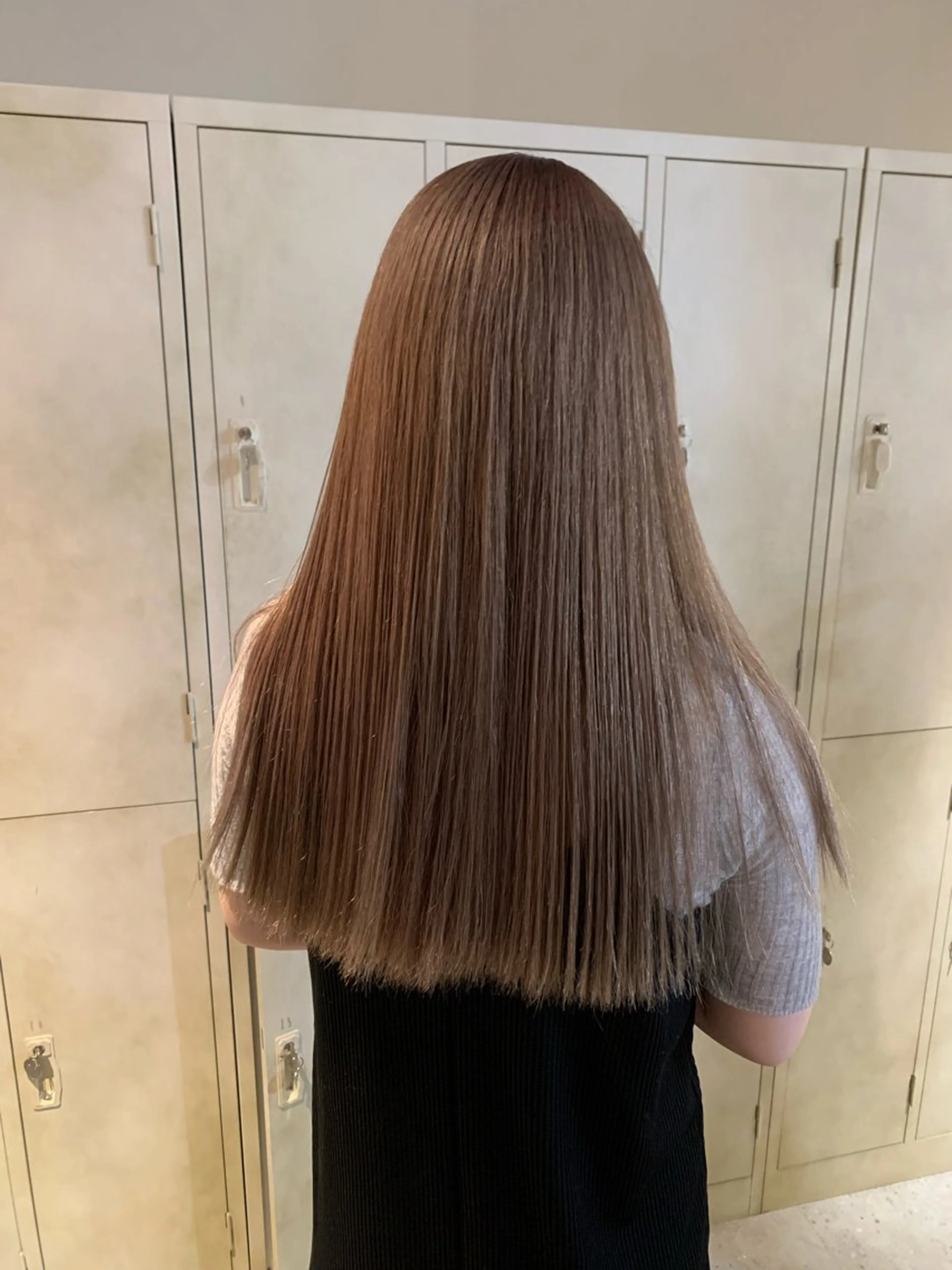ロング カラー カジュアルハイトーン ♡chihiroのヘアスタイル