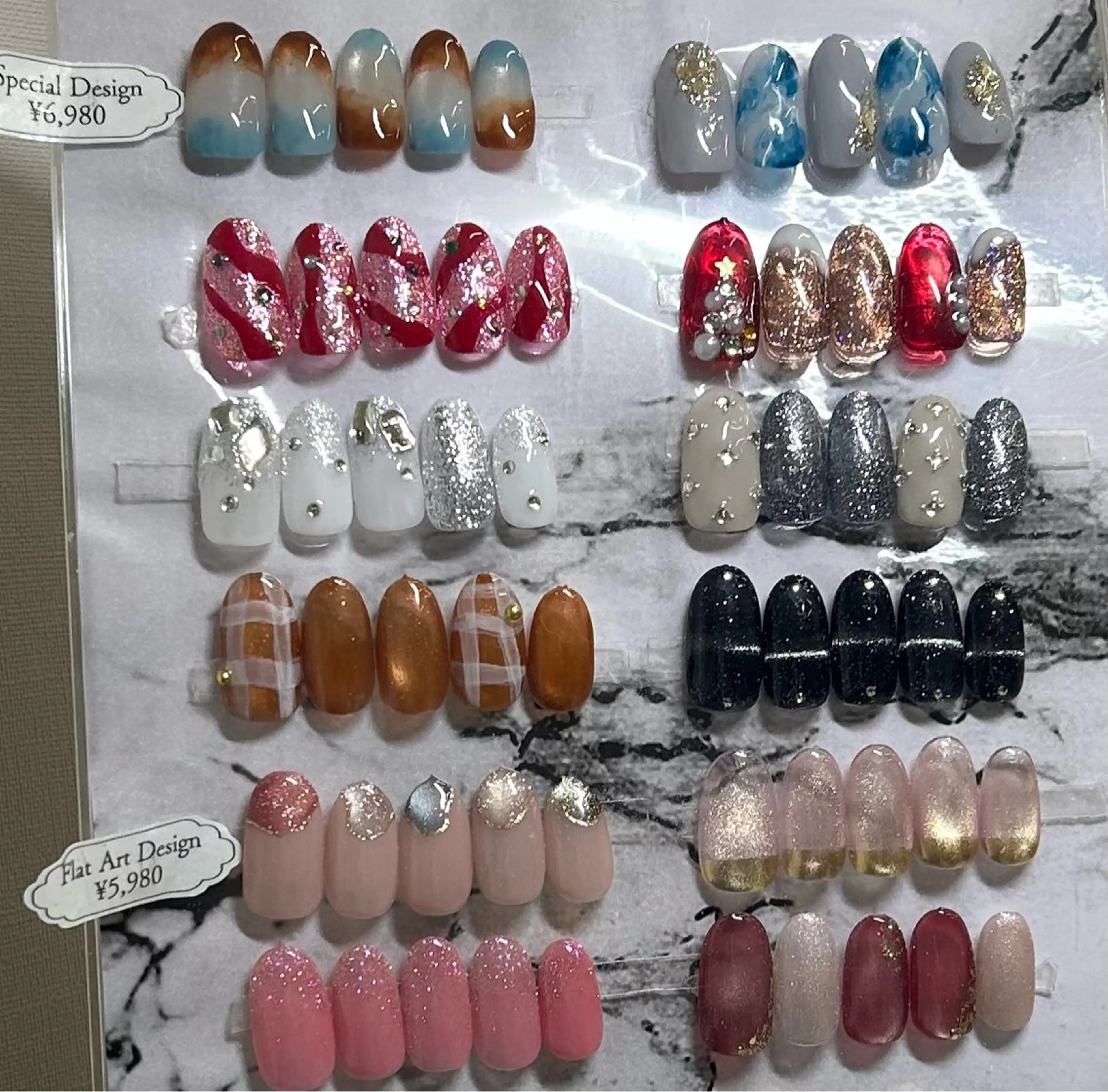 【オフなし】🎄flat artデザインネイル🎁4パターンから選べる♪の写真