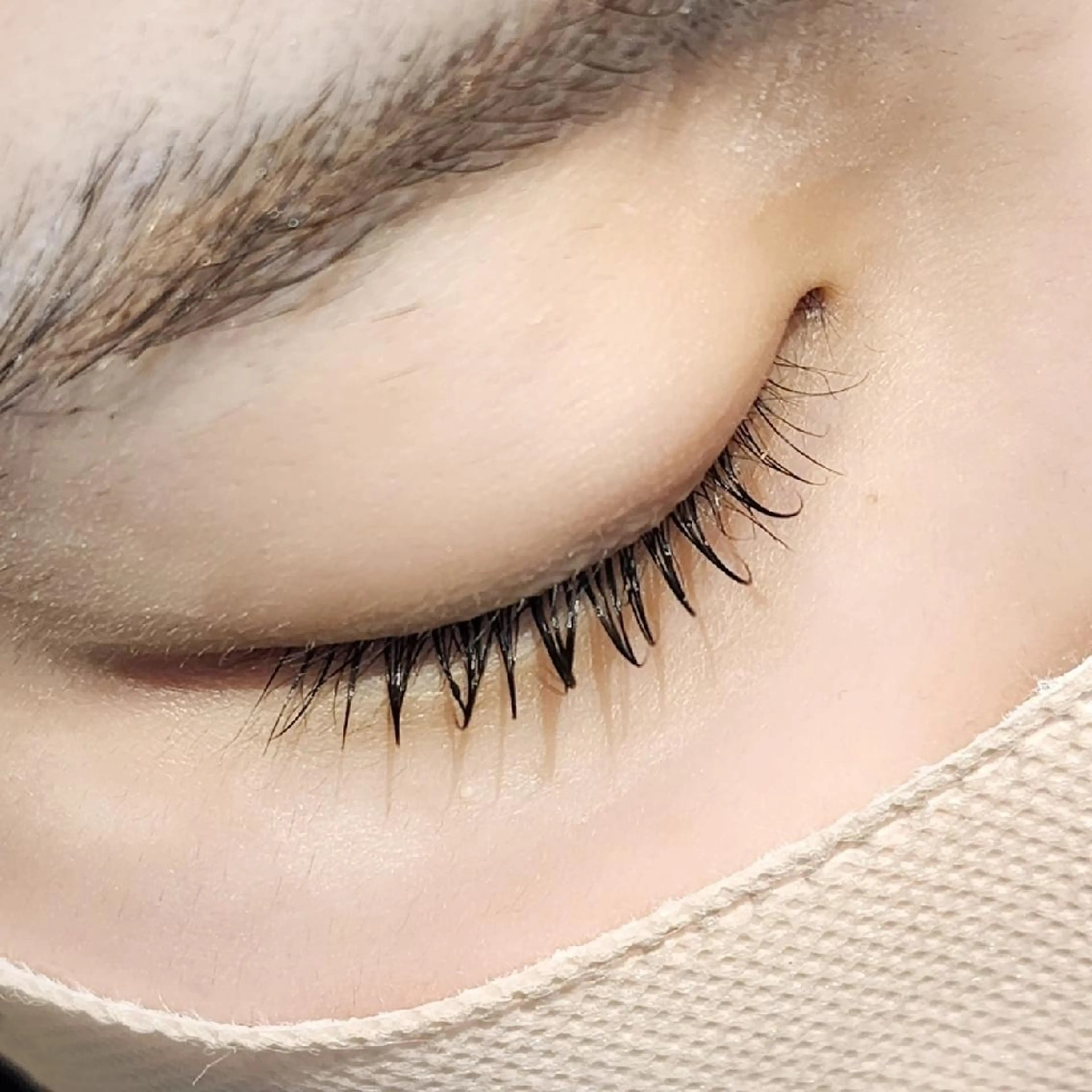 マツエク・マツパ LASH BAR天王寺店所属・LASH BAR  友久のマツエク・マツパデザイン
