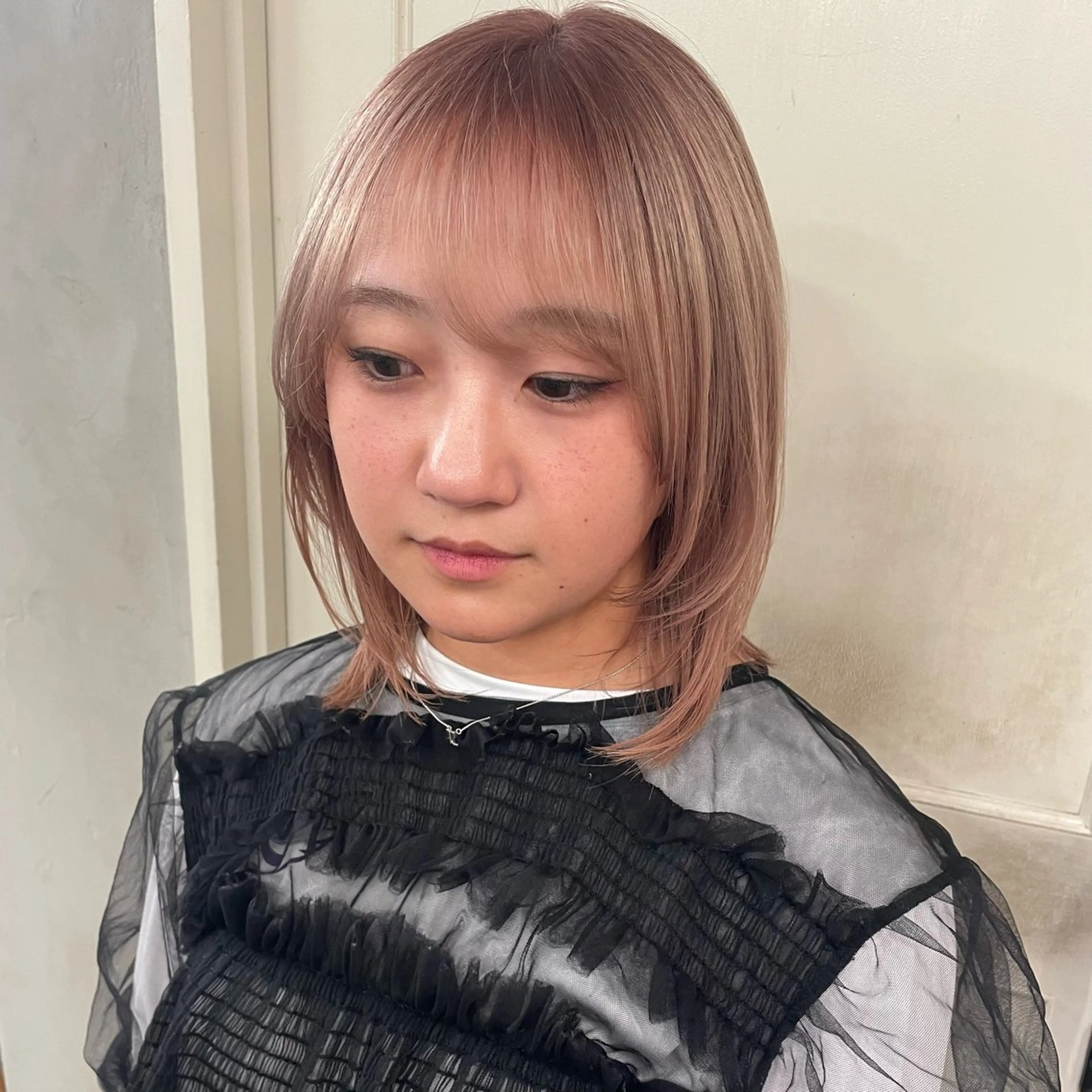 ミディアム カラー カット ヘアカラー RorriM natsuのヘアスタイル