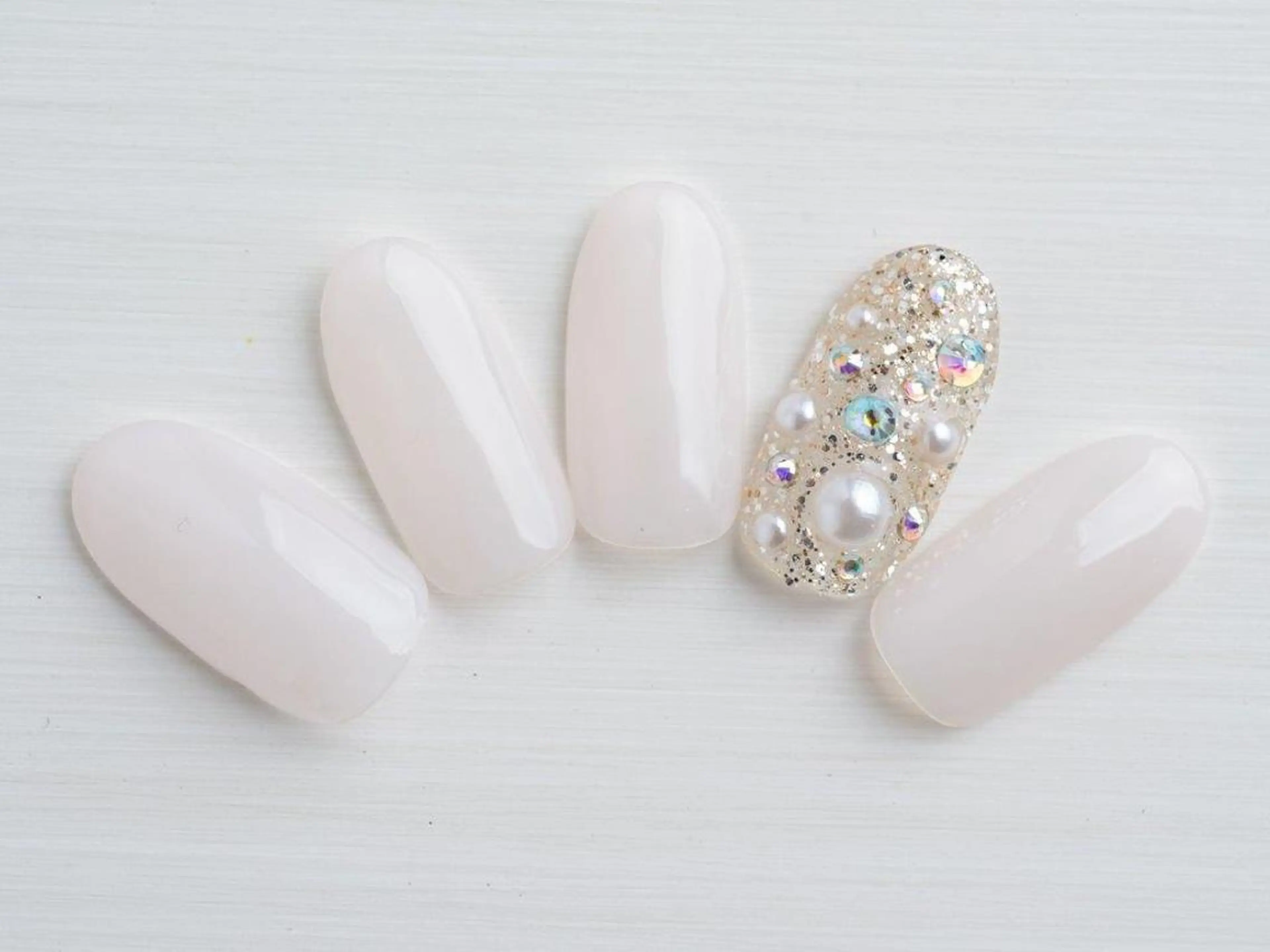 ネイル ハンドネイル 渡邊 亜貴のネイルデザイン