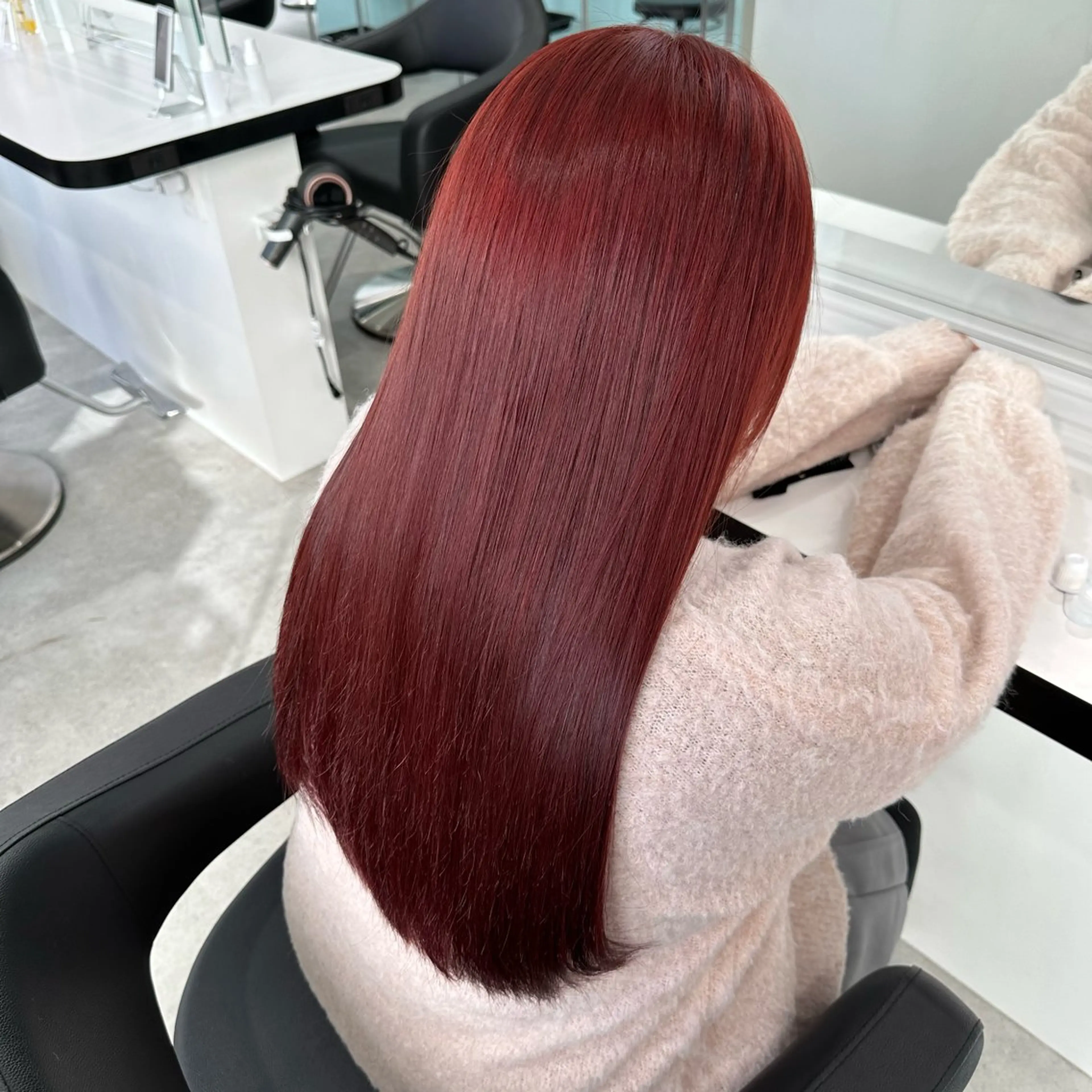 セミロング カラー カット ヘアカラー 🍒ワイン系 ウルフカット🍒拓未のヘアスタイル