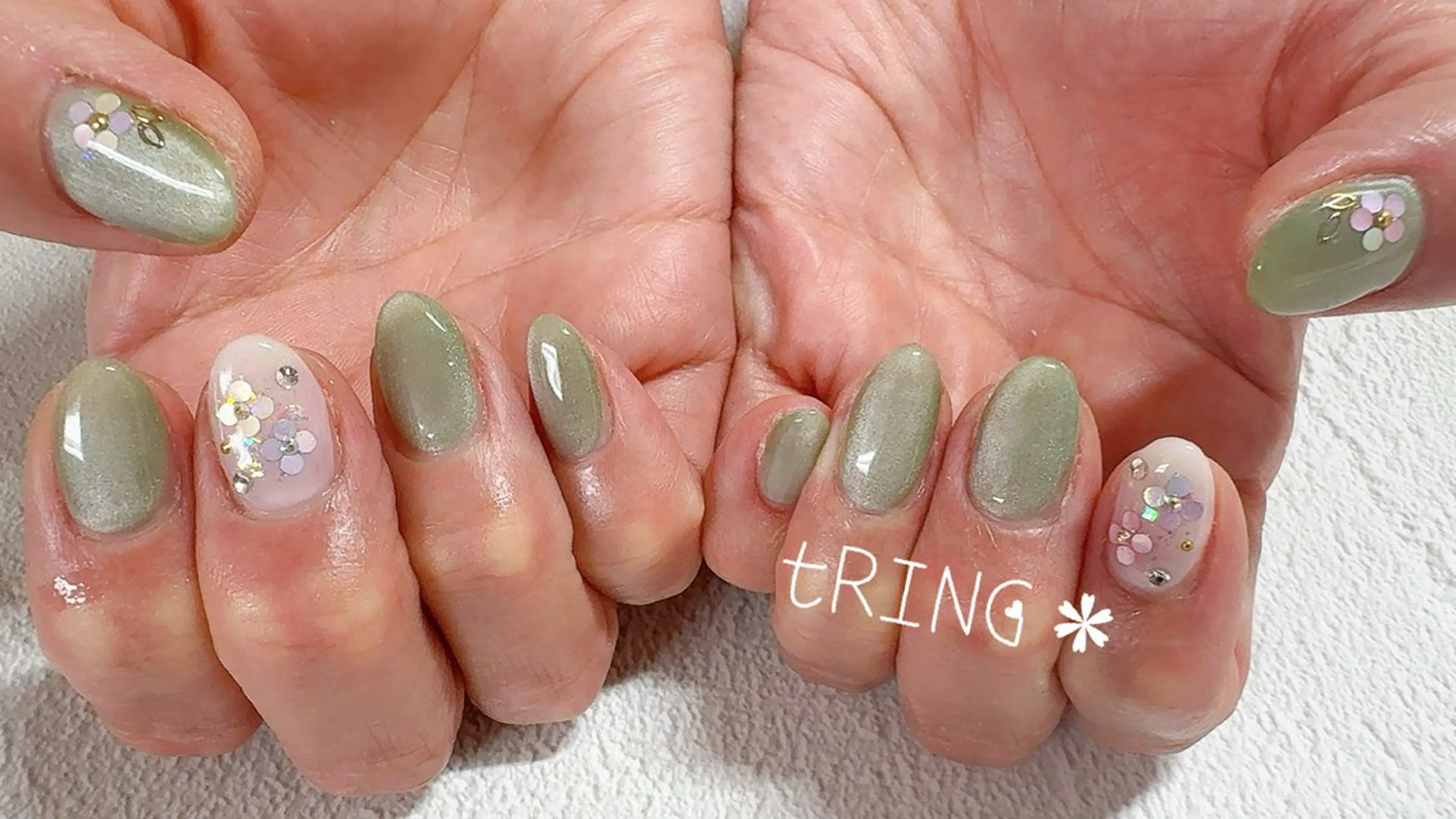 ネイル ハンドネイル tRING＊ しいの木台のネイルデザイン