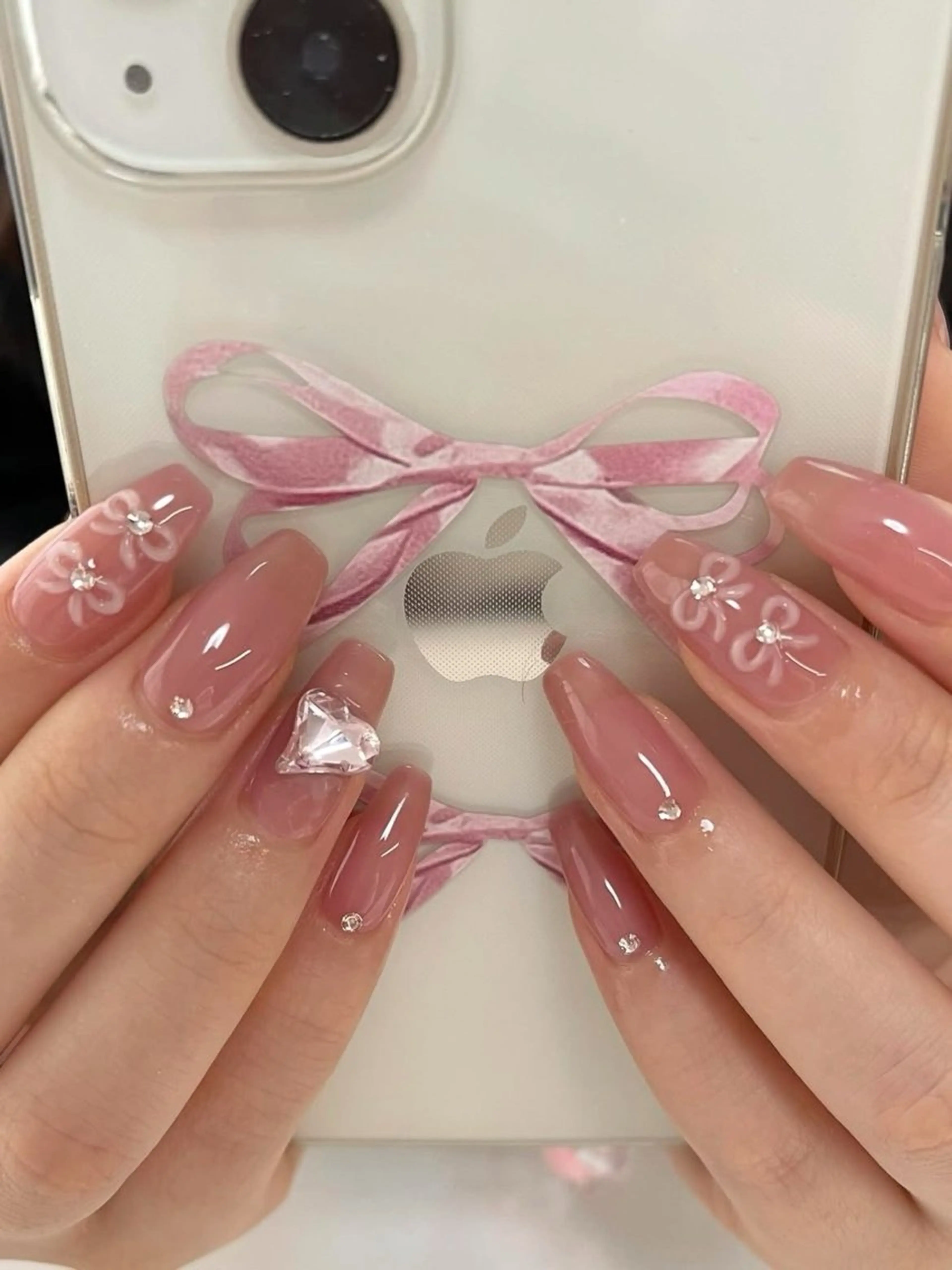 ネイル 韓国ネイル 持ち込み ニュアンスネイル ネイルチップ 冬ネイル ハンドネイル JENNY ANA.CHUOのネイルデザイン