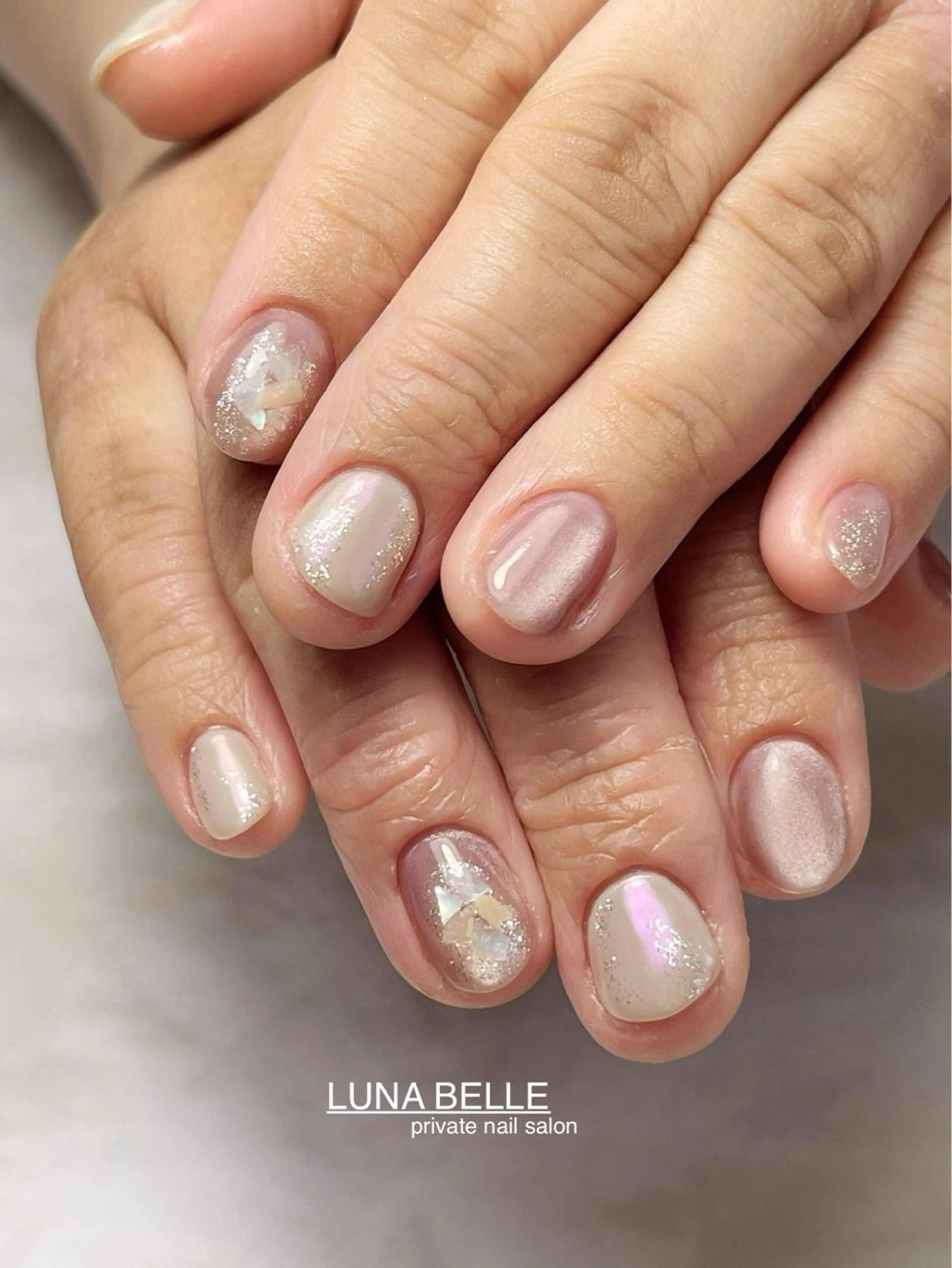 ネイル オーロラネイル パープル ハンドネイル LUNA BELLEのネイルデザイン