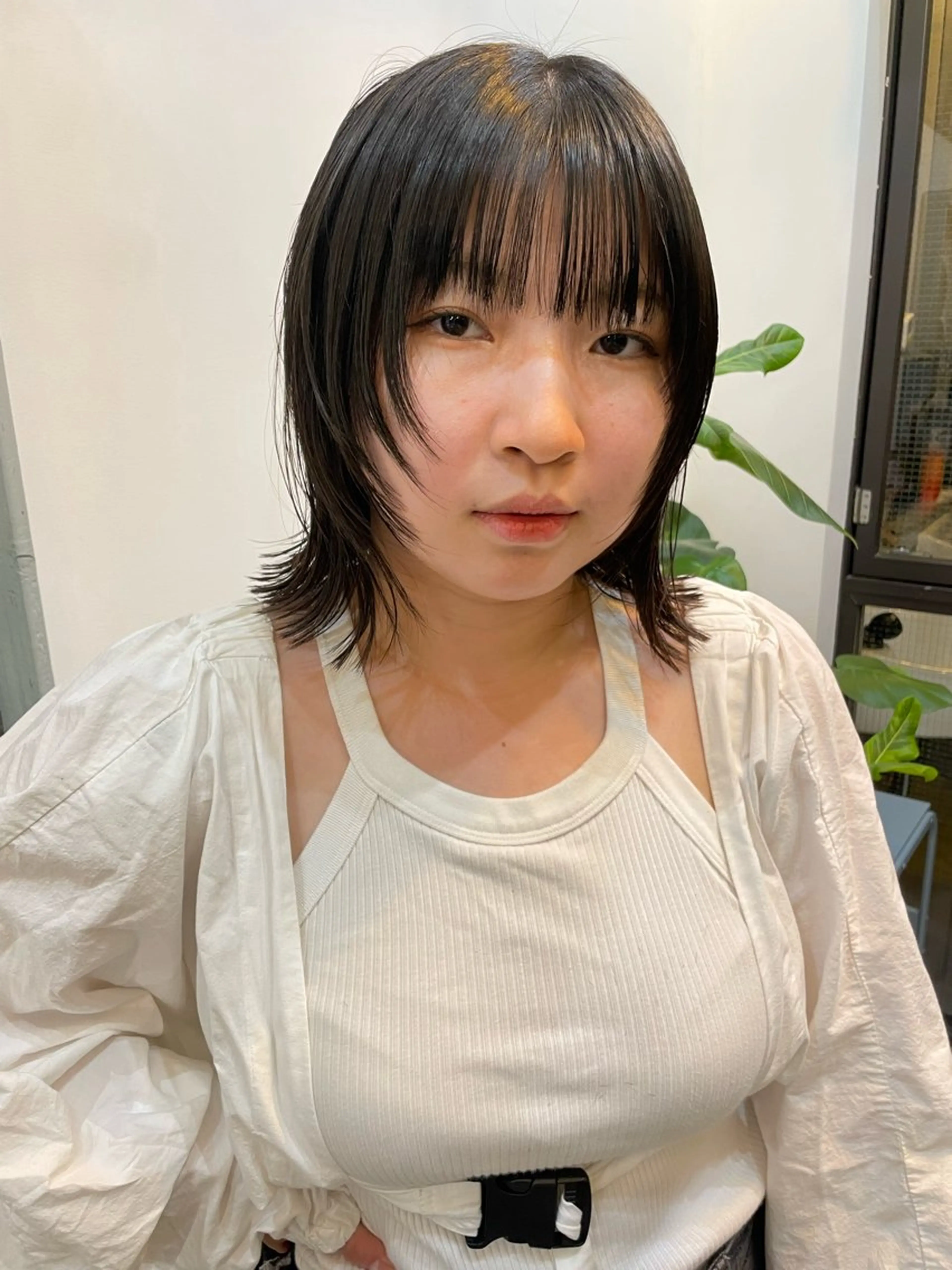 ミディアム 金尾 凜のヘアスタイル