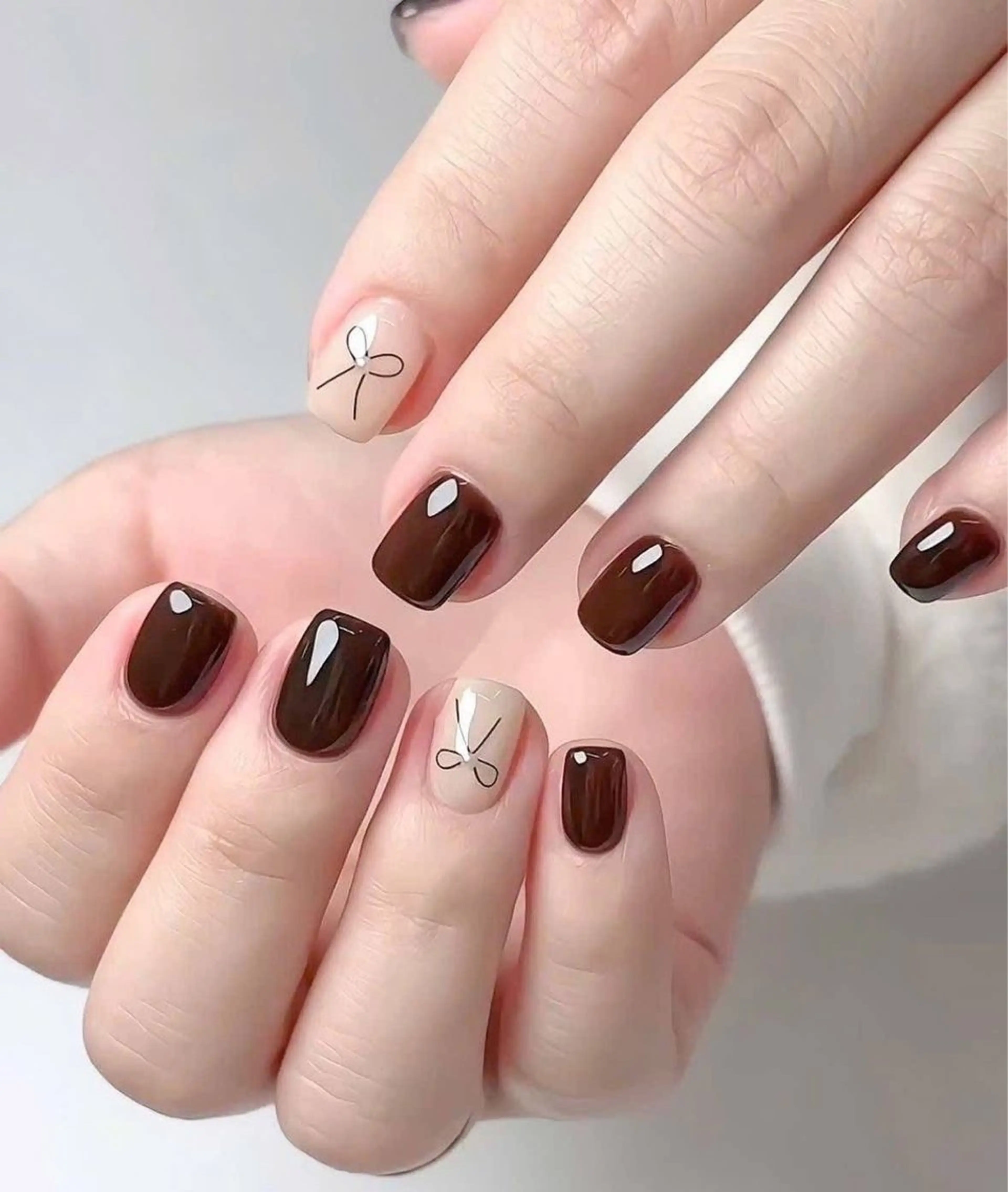 ネイル ハンドネイル Rose Ana.Chuoのネイルデザイン