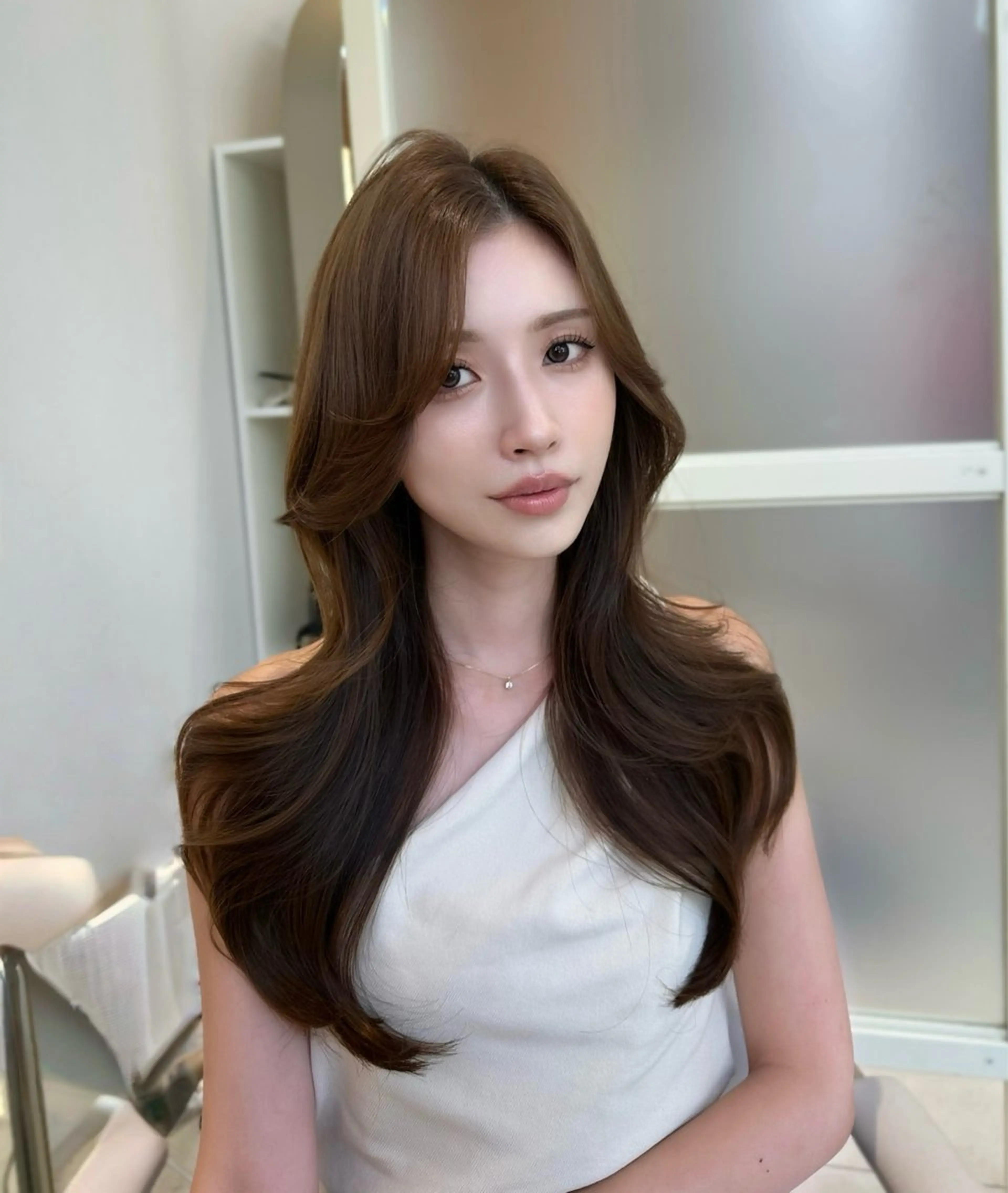 ロング oto🎀×美髪× シースルー前髪🤍のヘアスタイル