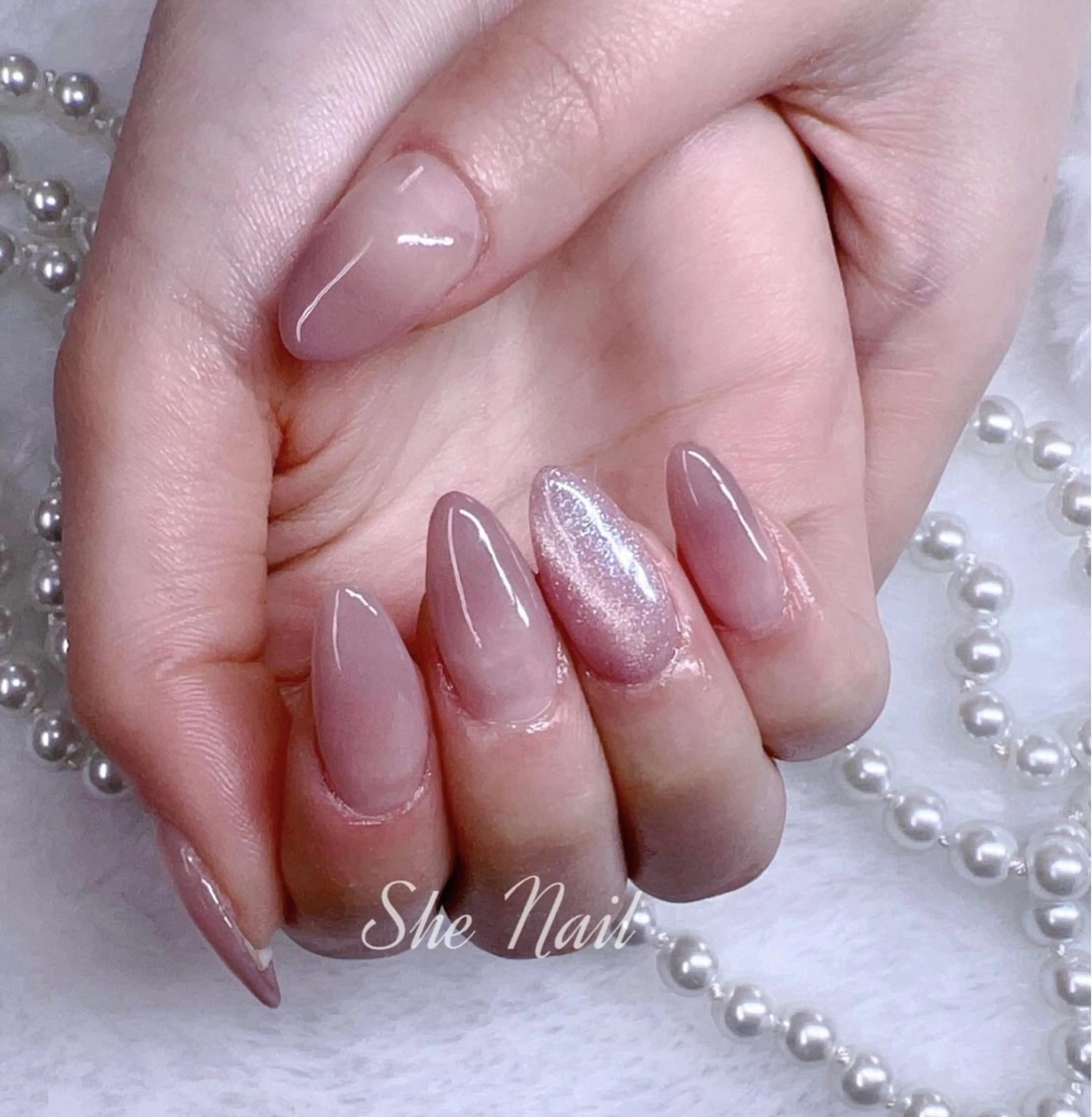 ネイル チークネイル 長さ出し 持ち込み ワンカラーネイル シンプルネイル ハンドネイル She   Nail所属・ISA_ BELLAのネイルデザイン