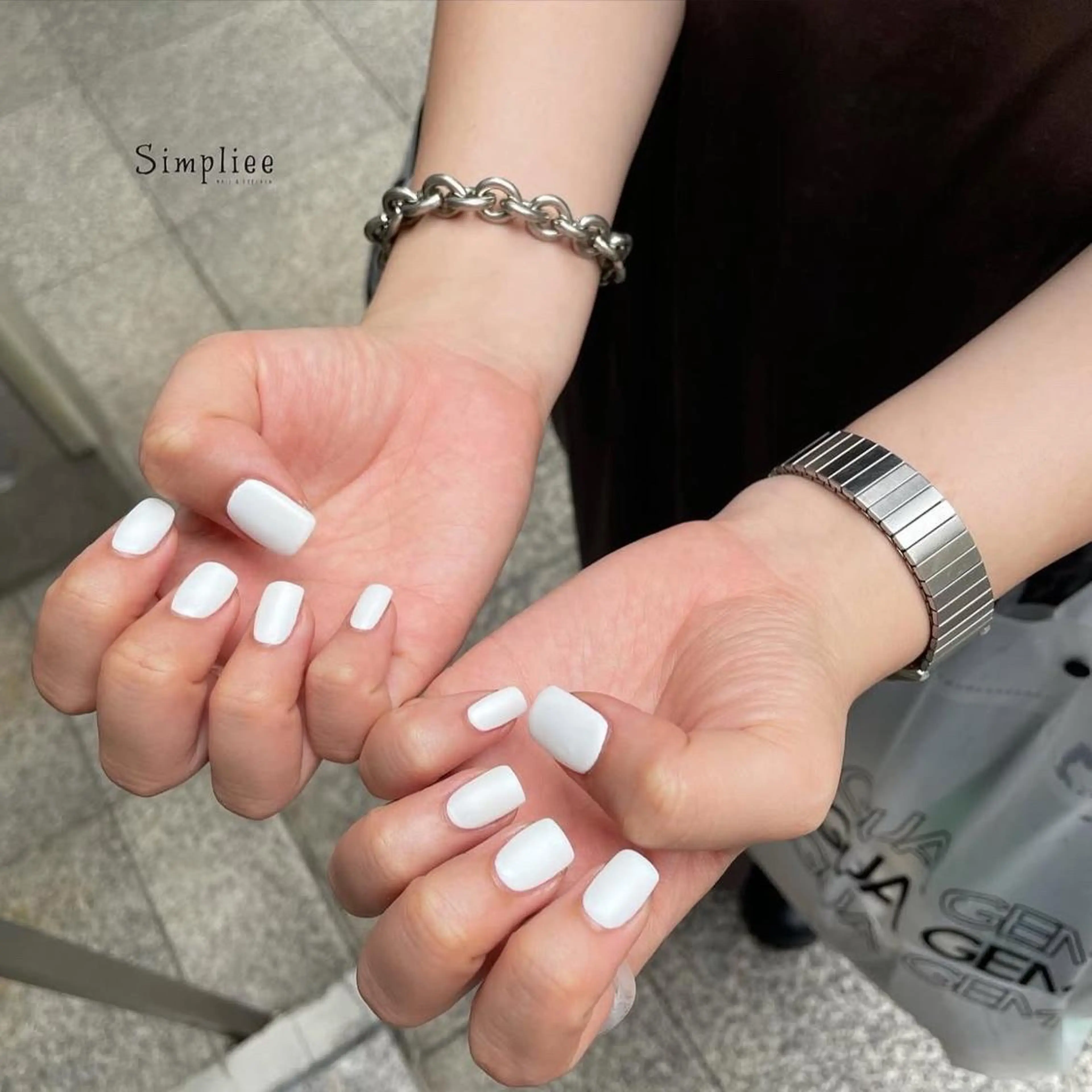 ネイル ワンカラーネイル シンプリー🧚🏻 ワン👗渋谷店もえなのネイルデザイン