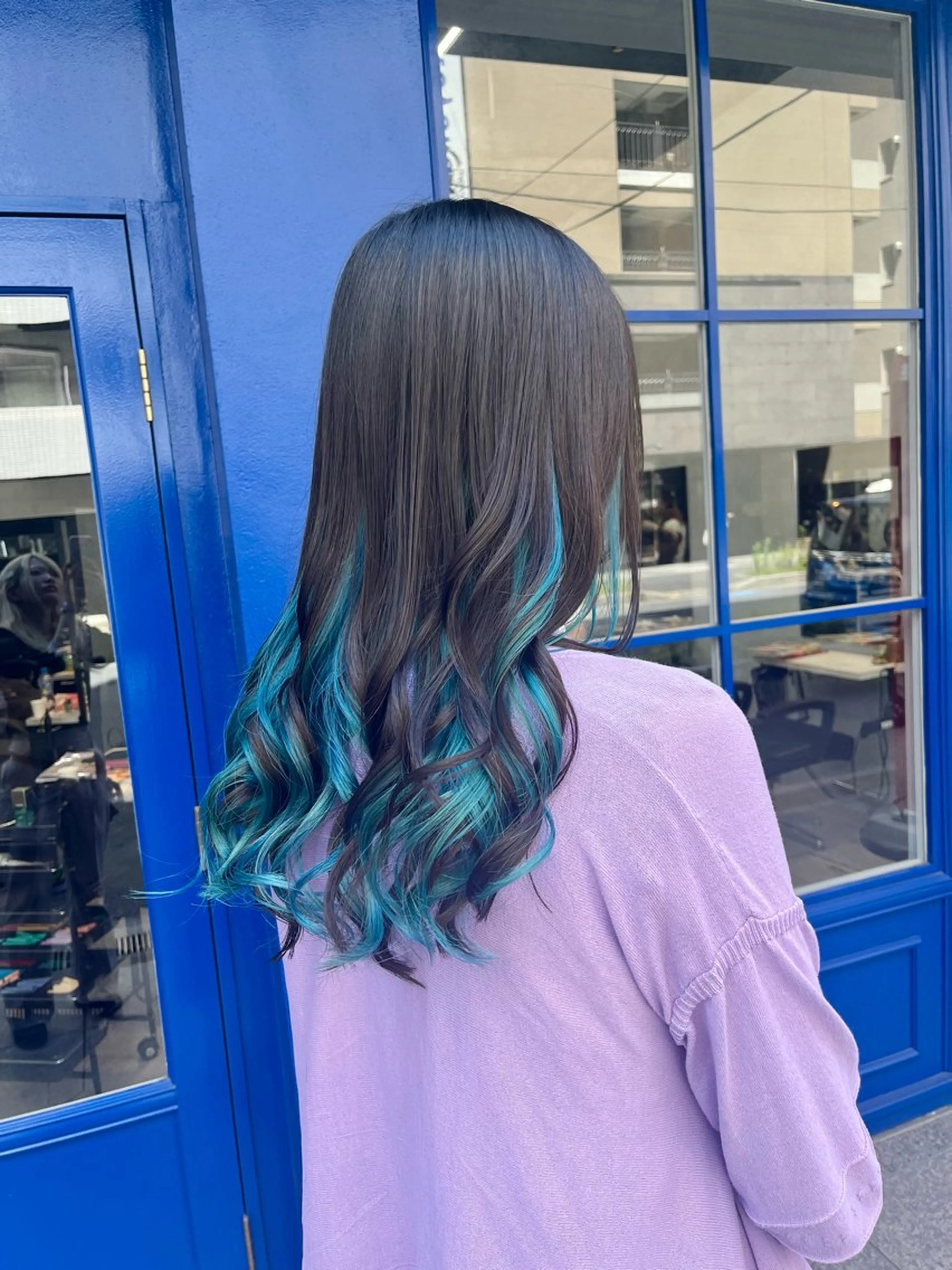ロング カラー ブリーチ ブルーカラー インナーカラー ミント ミントグリーン カット ヘアカラー tomoka 推しカラーのヘアスタイル