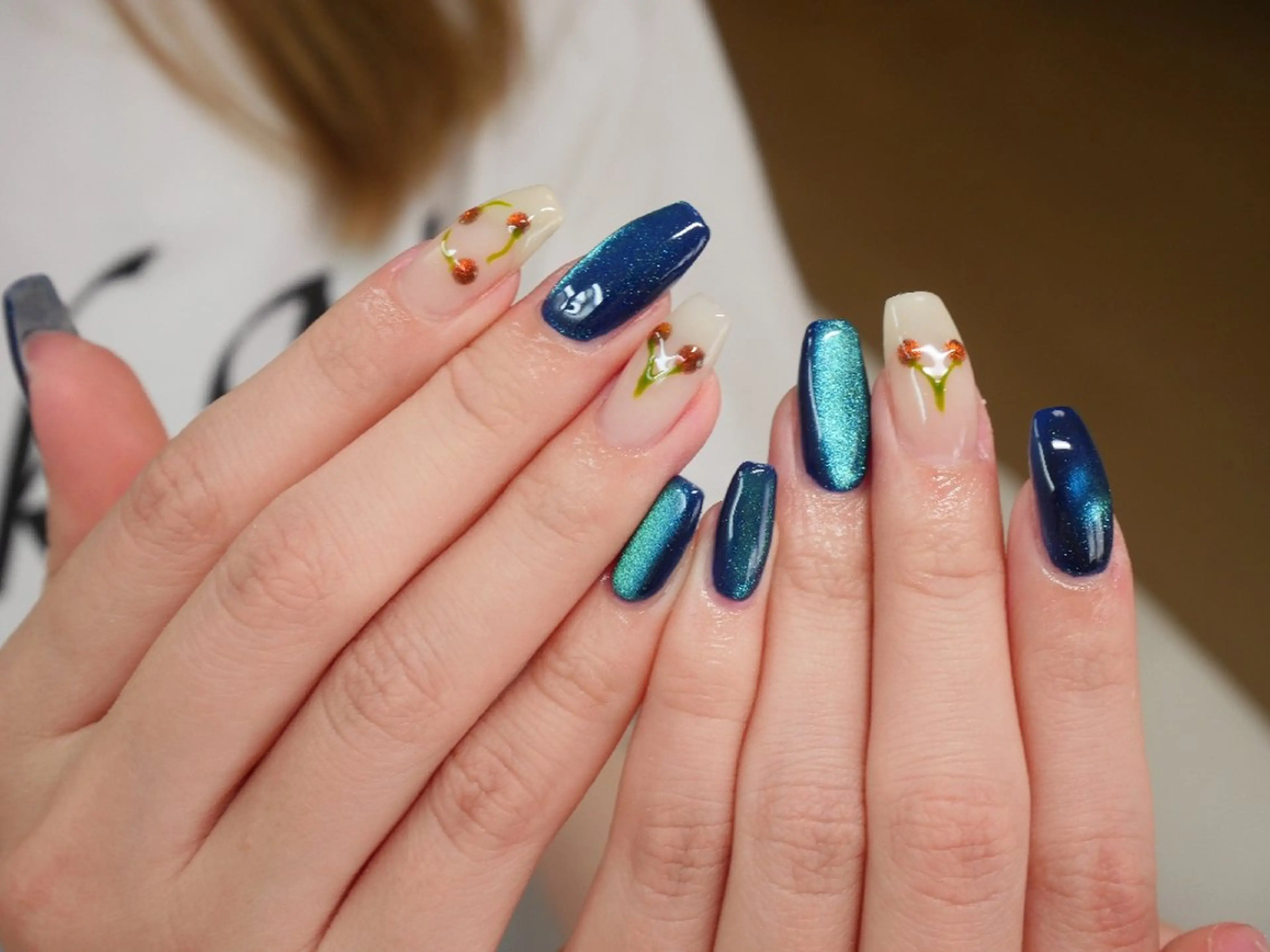 ネイル マグネットネイル Nailsalon Graciasのネイルデザイン