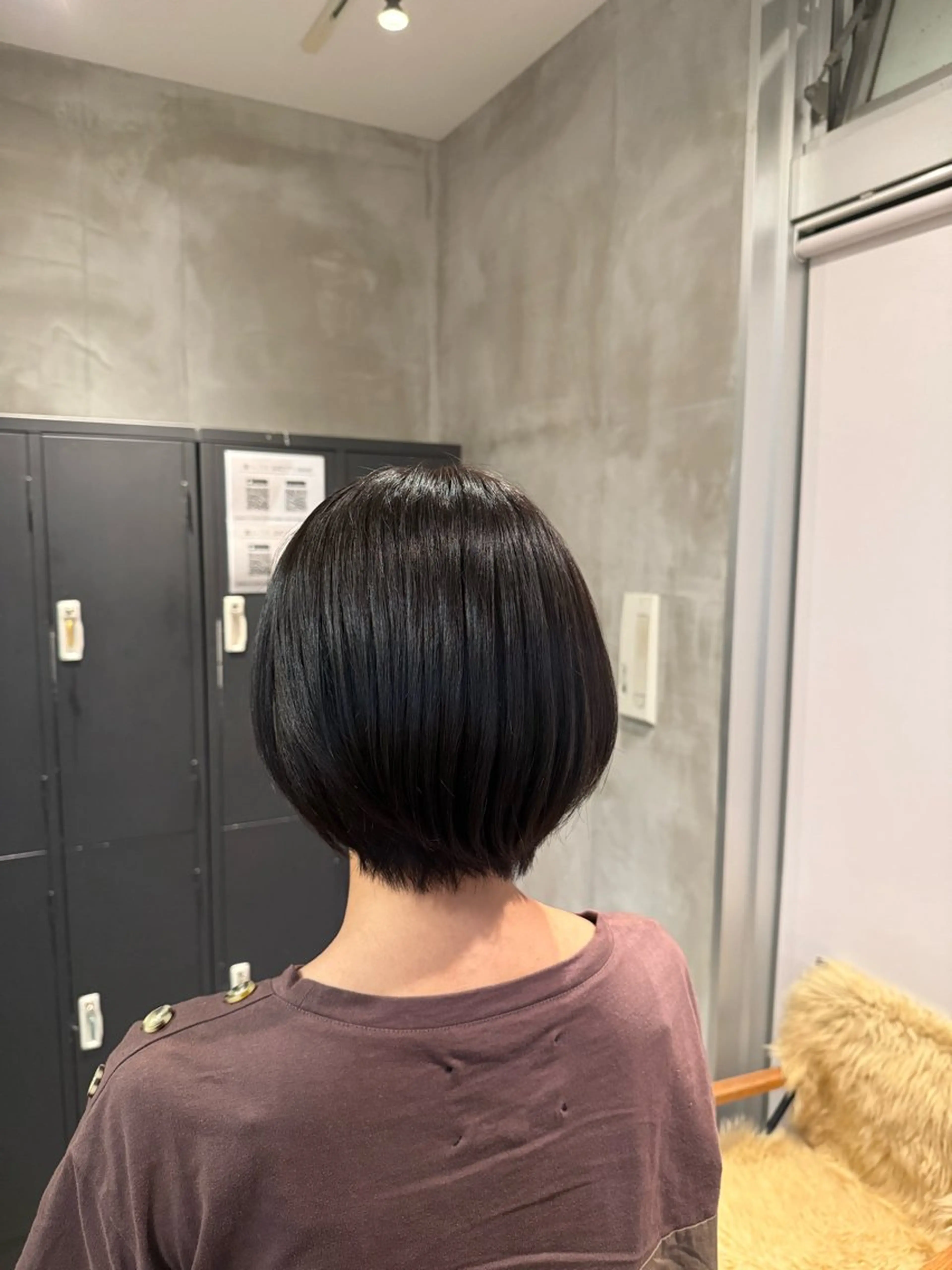 ショート ヘアカラー 黒木 美麗のヘアスタイル