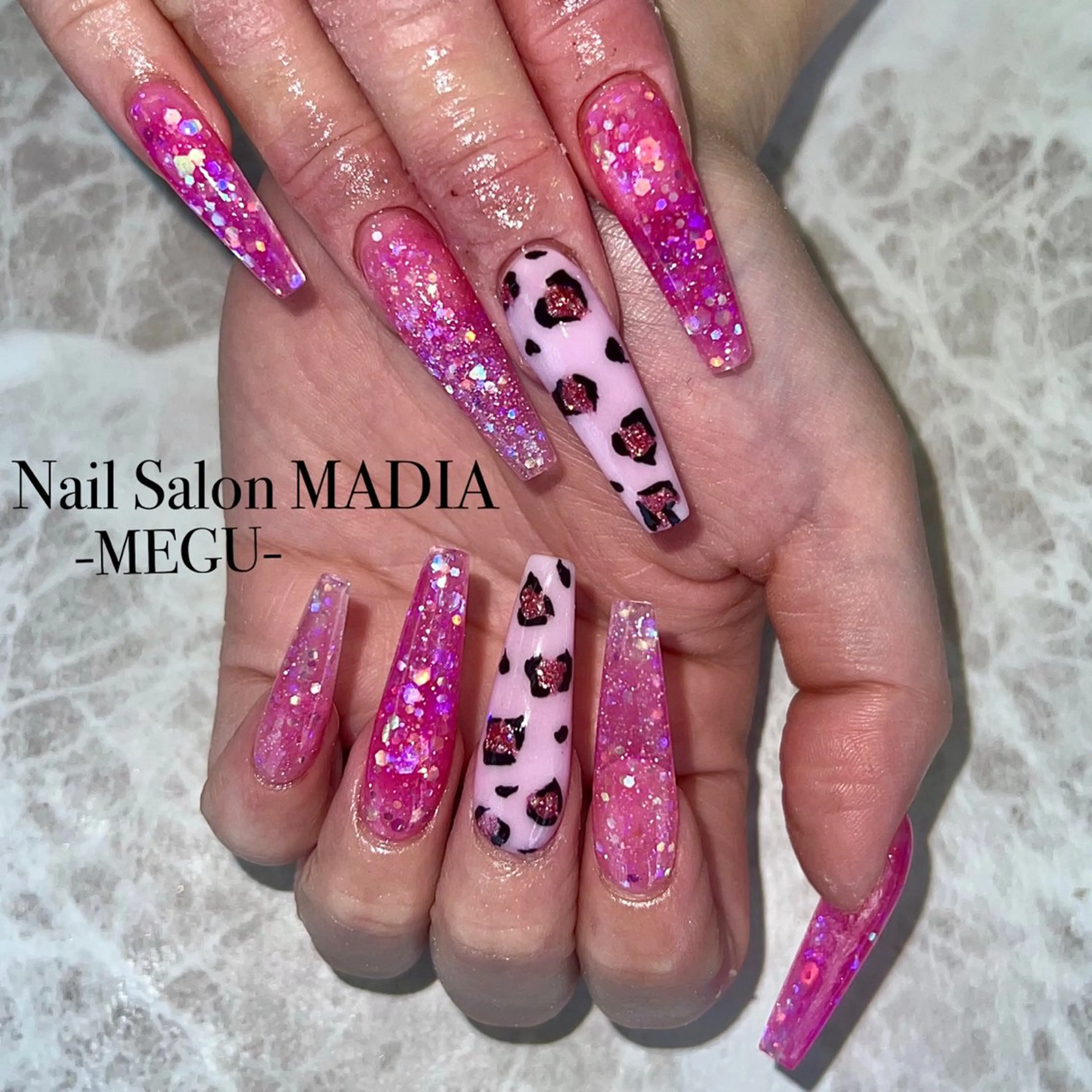 ネイル MADIA藤沢所属・MADIA MEGUのネイルデザイン