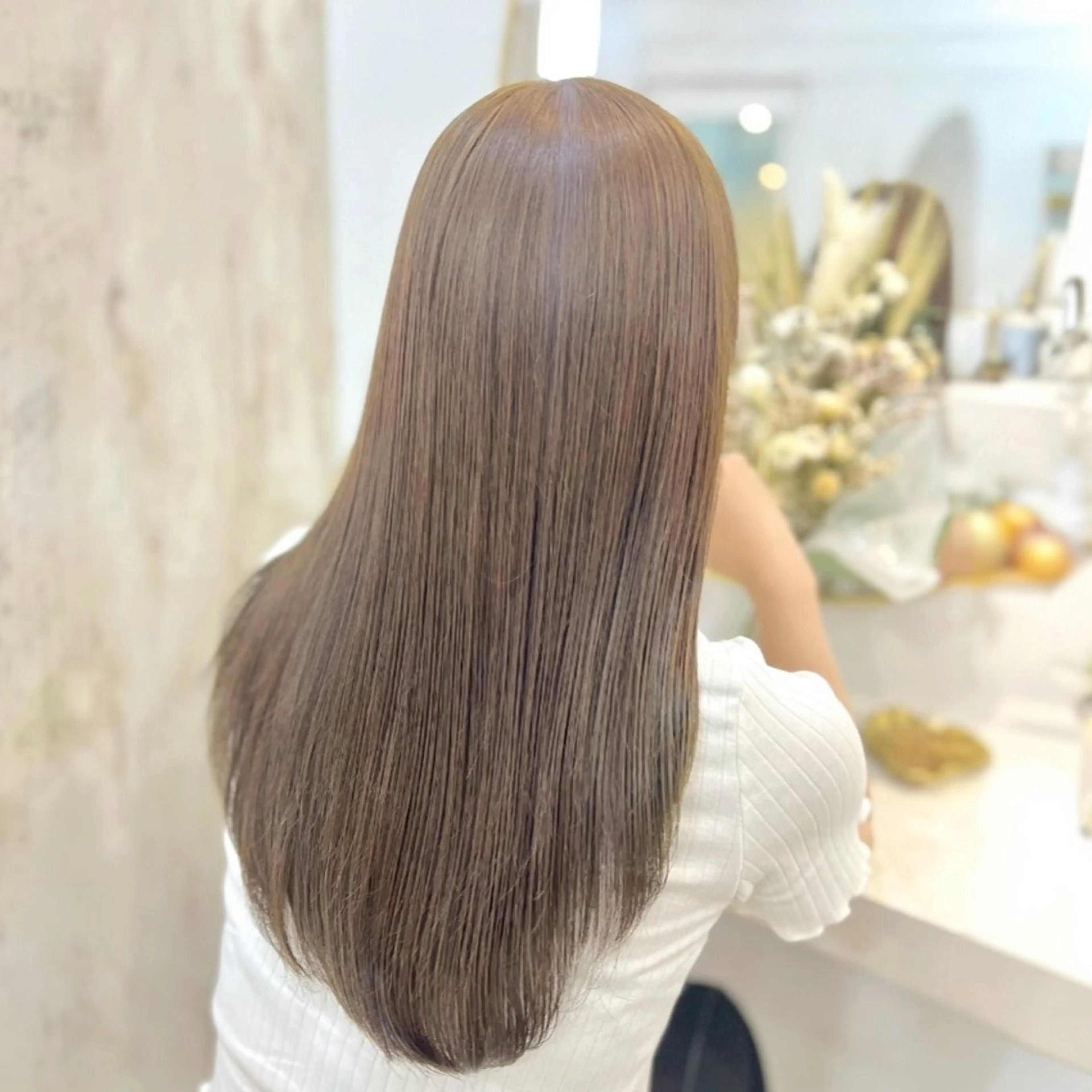 🤎ミニモ限定価格🤎ブリーチonカラー(高保湿トリートメント+巻き髪付き)の写真