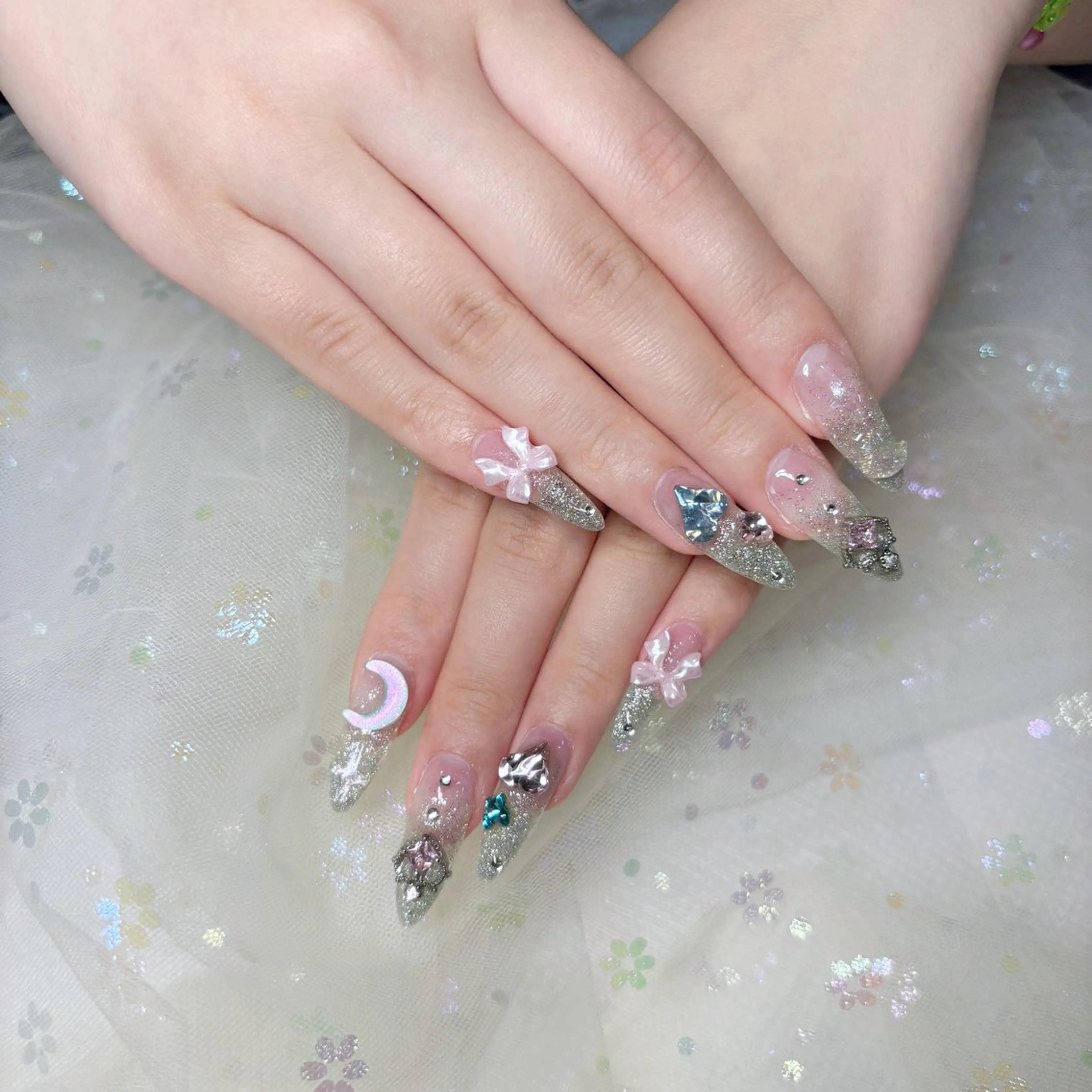 ネイル ハンドネイル H3 Nail Tsuki🦋💙のネイルデザイン