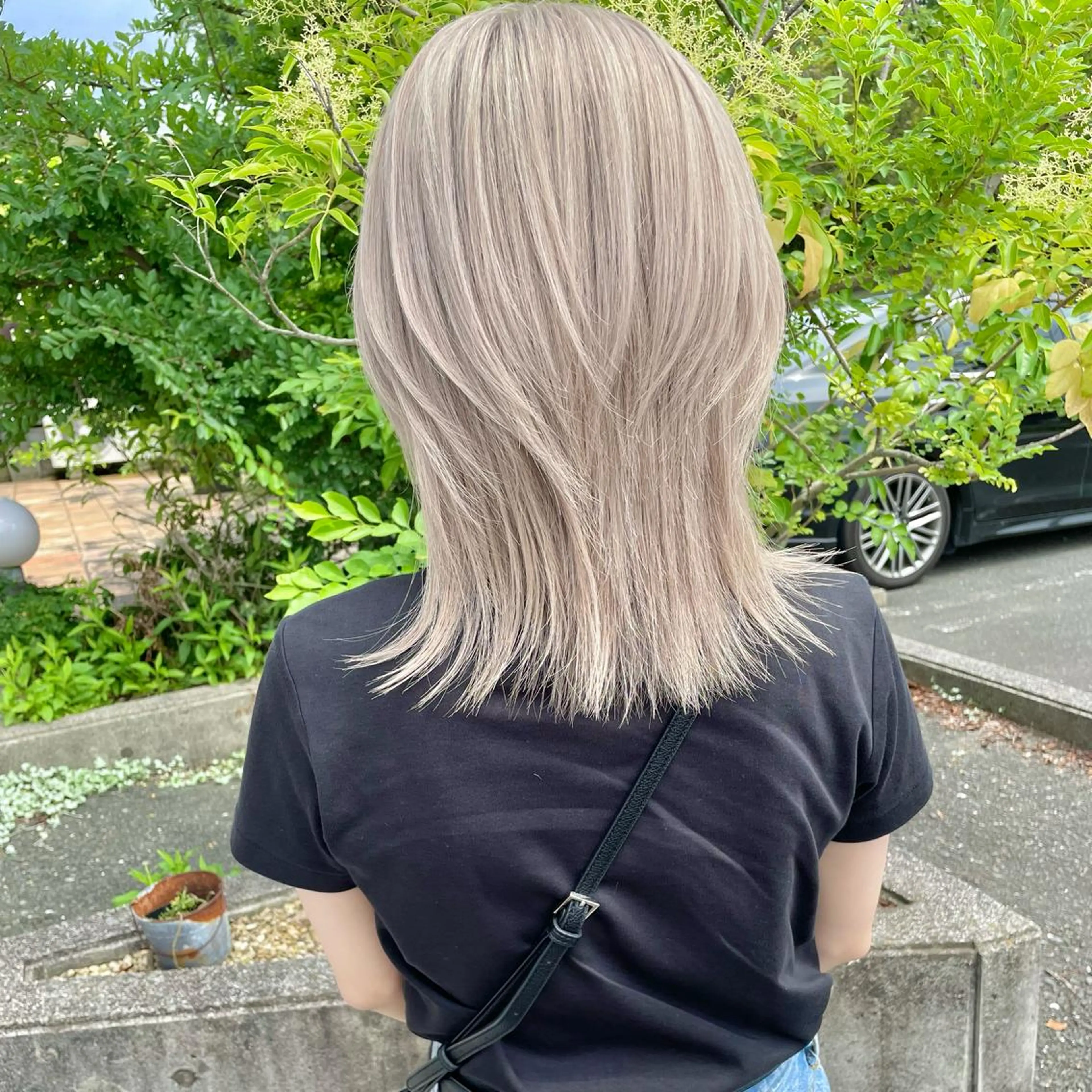 ロング ウルフカット ヘアカラー トリートメント Lit所属・Lit.豊橋 夏目のヘアスタイル