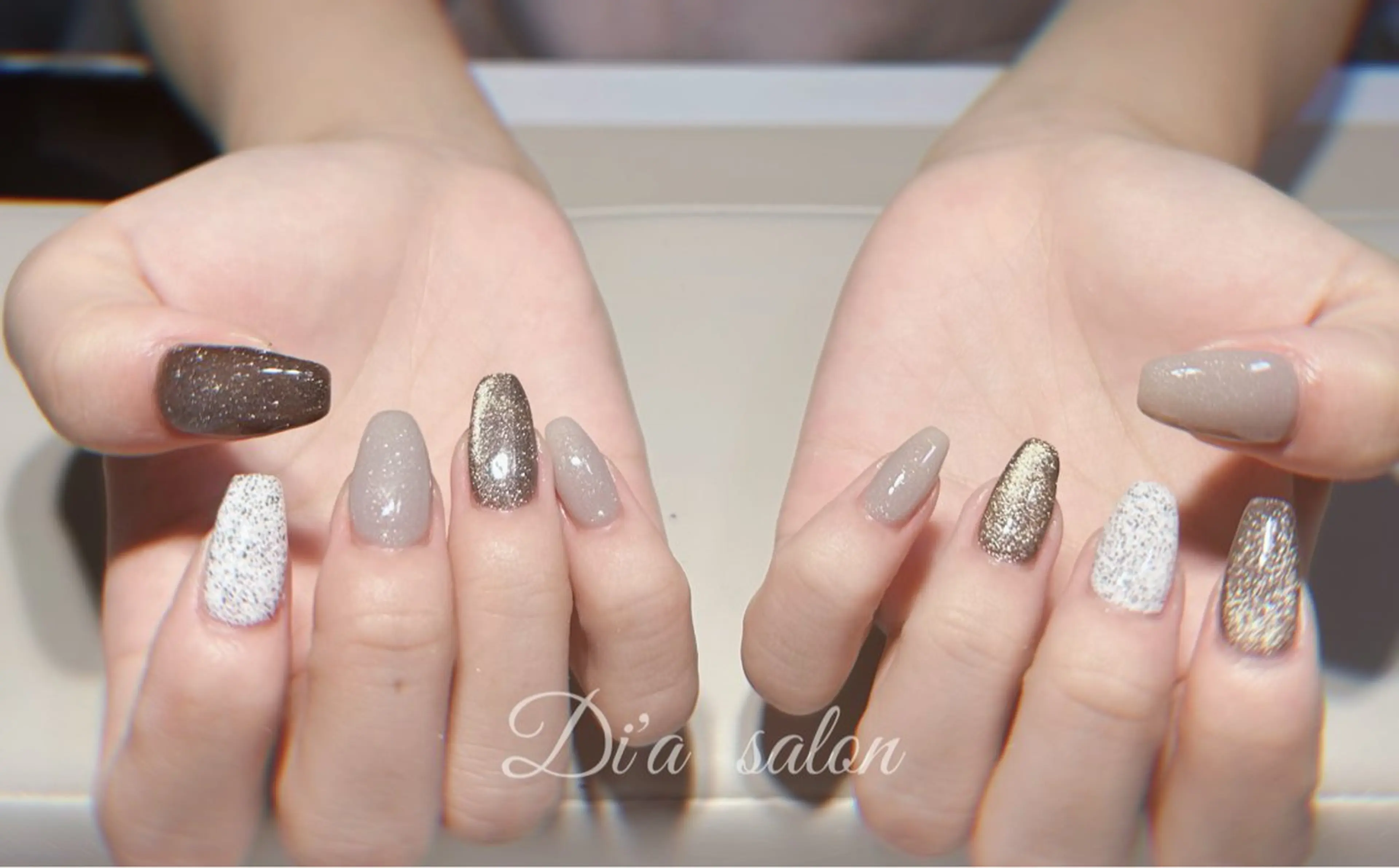 ネイル ハンドネイル di'a salonのネイルデザイン