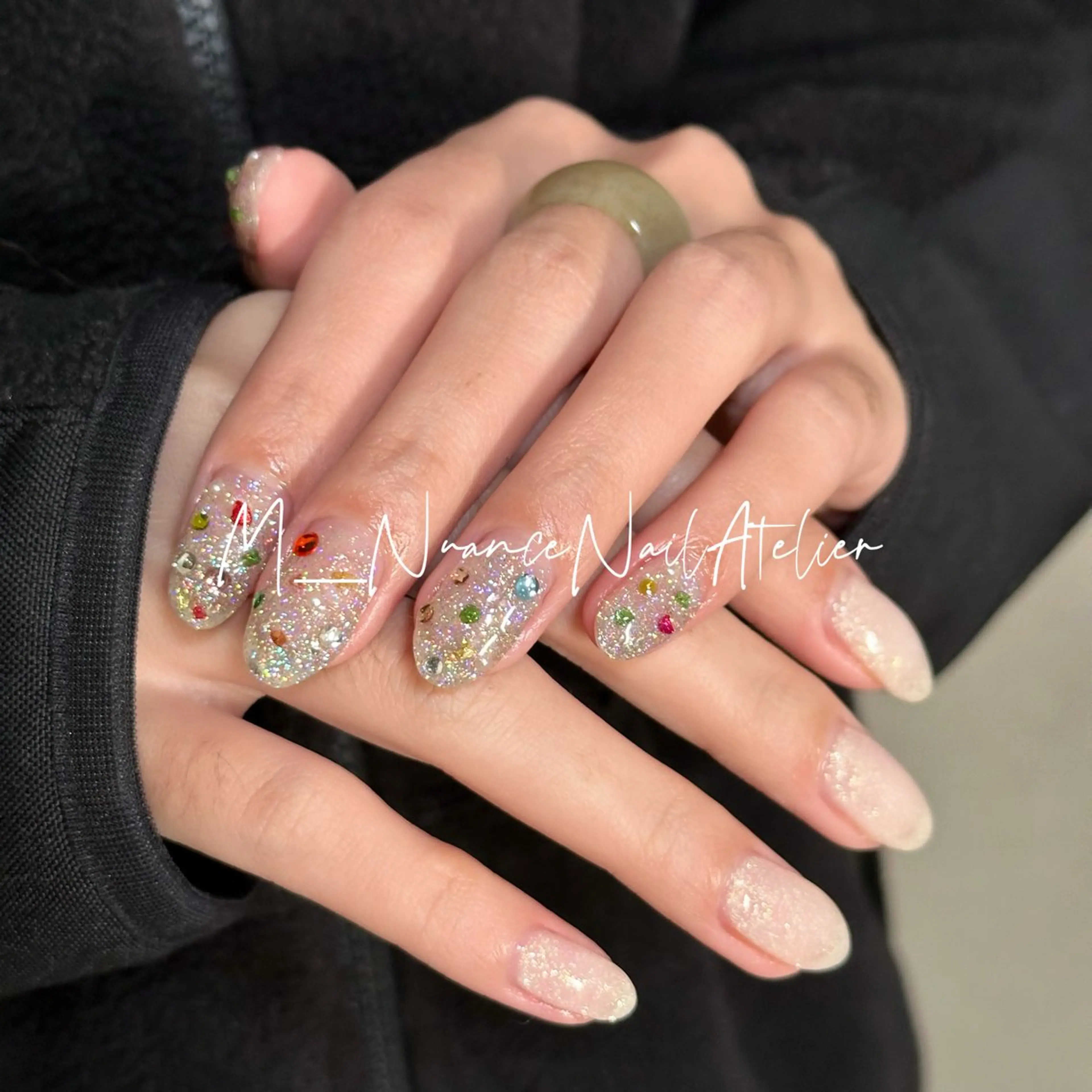 ネイル マグネットネイル ニュアンスネイル オフィスネイル シンプルネイル ハンドネイル GO TODAY横浜Solace店所属・M___nail atelierのネイルデザイン