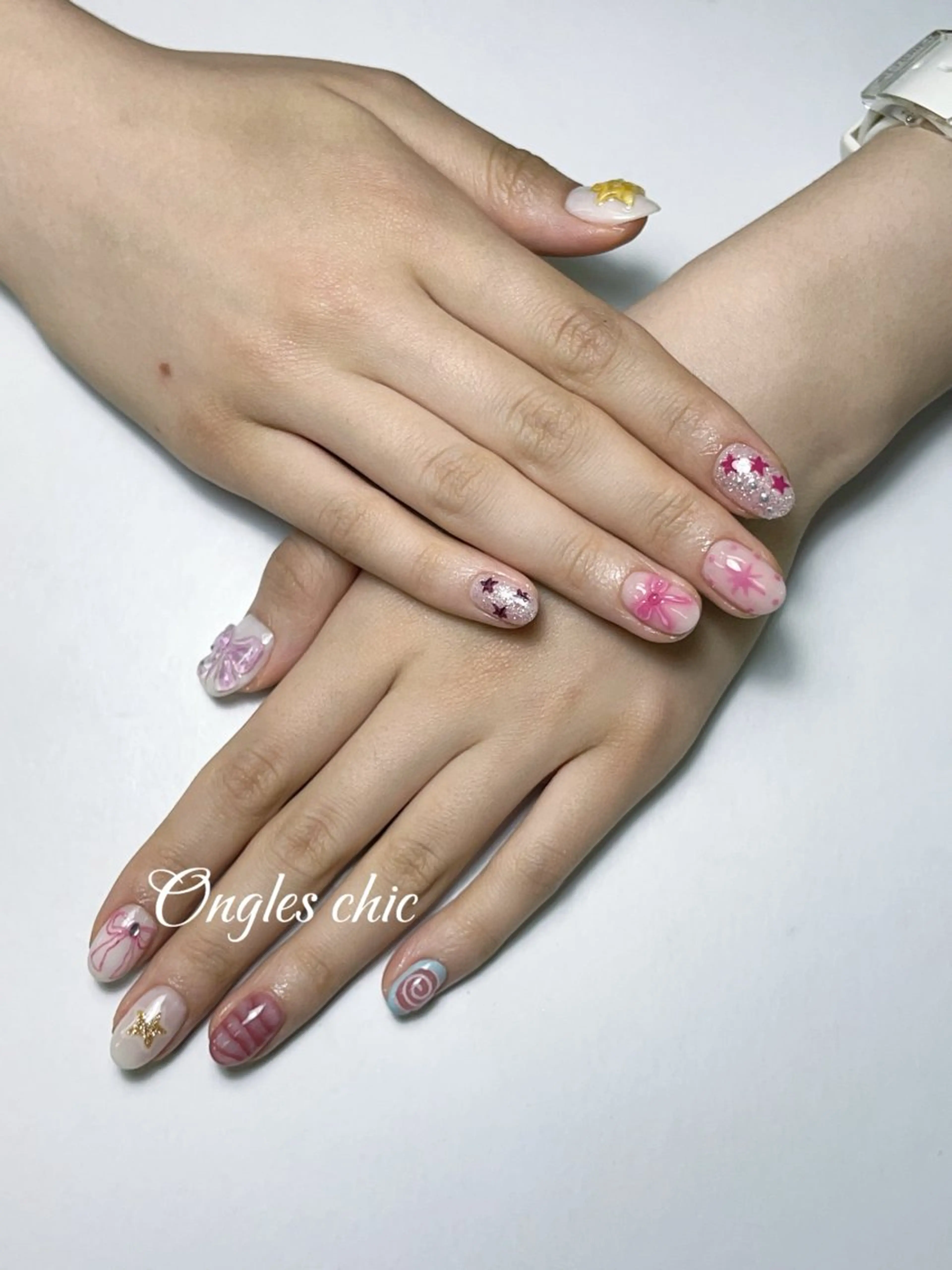 ネイル ハンドネイル ハンドケア ongles chicのネイルデザイン