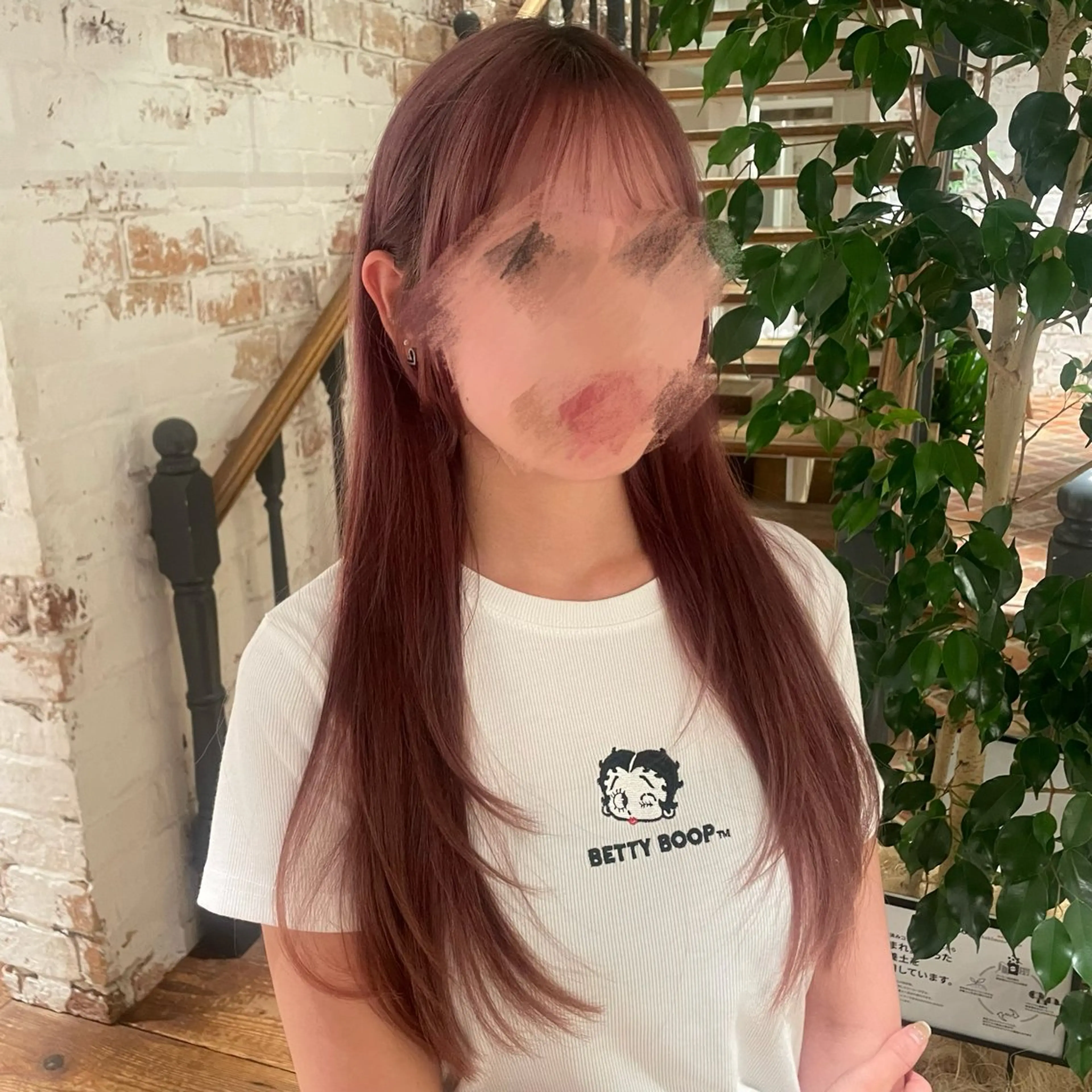 セミロング カラー 透明感カラー ピンクカラー kakimoto arms所属・NARU 🎀🫧🪽のヘアスタイル