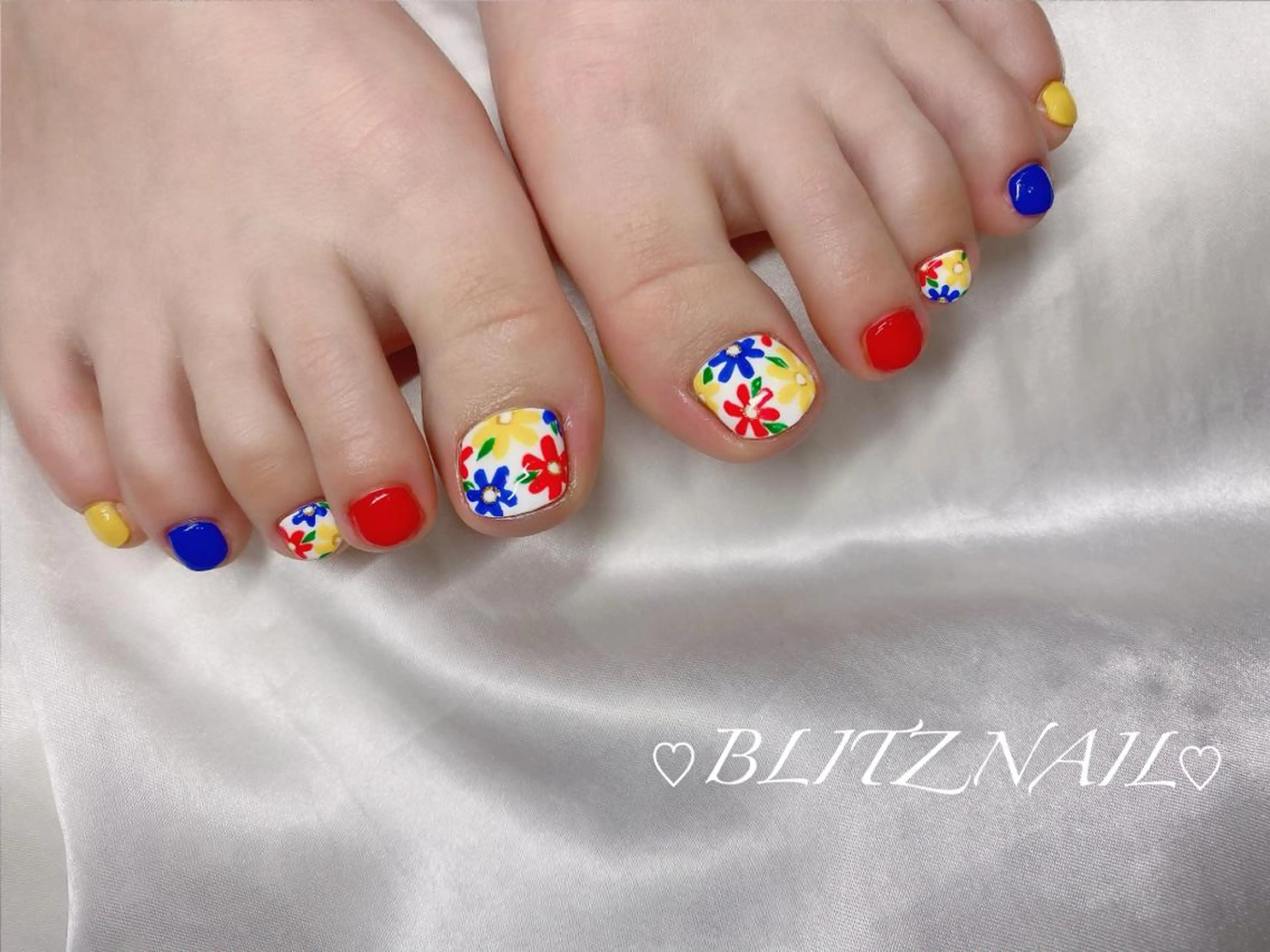 ネイル BLITZ Nail 岩田💅🏻✨のネイルデザイン