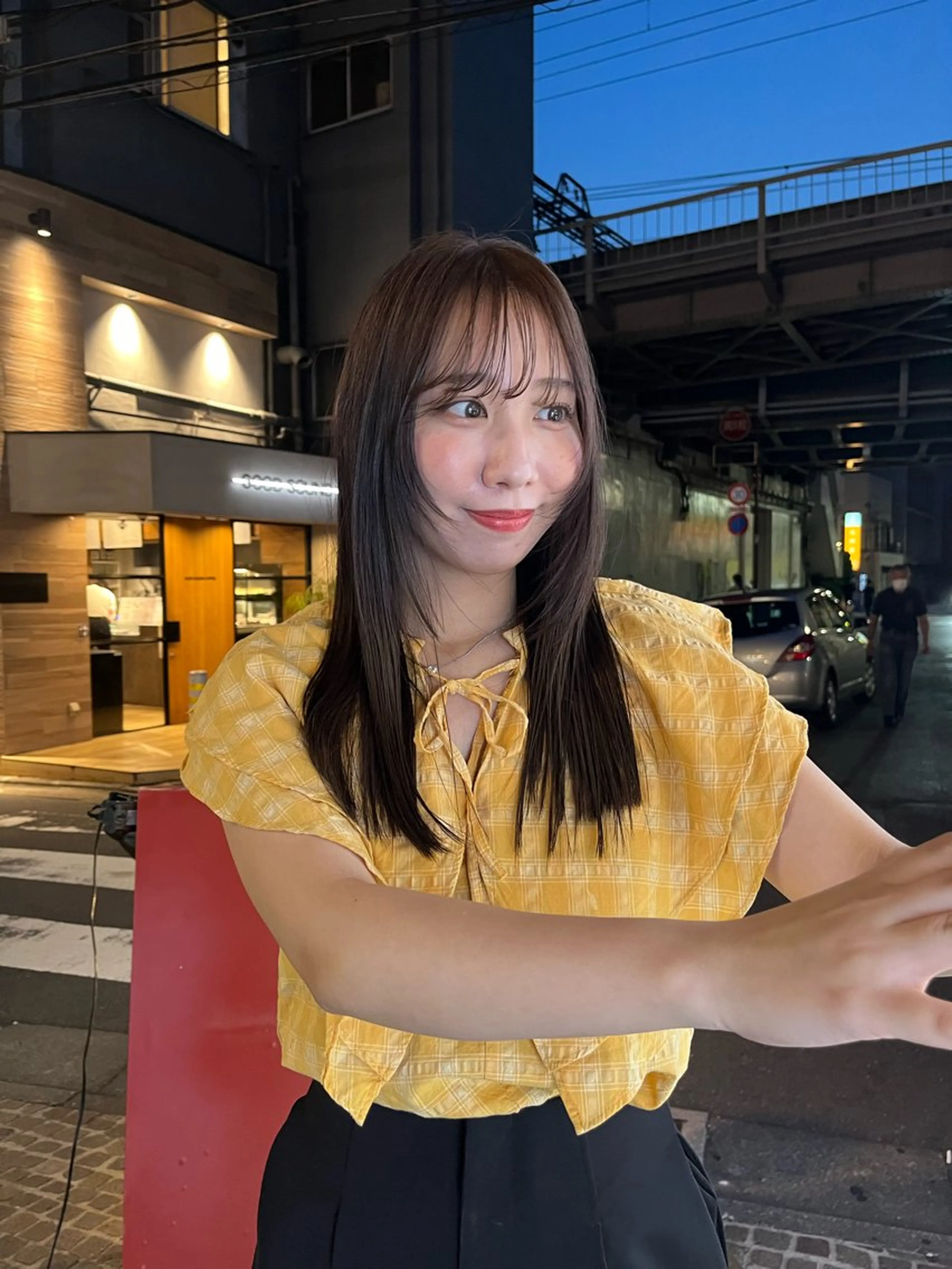 ロング カラー 竹内 菜々子のヘアスタイル