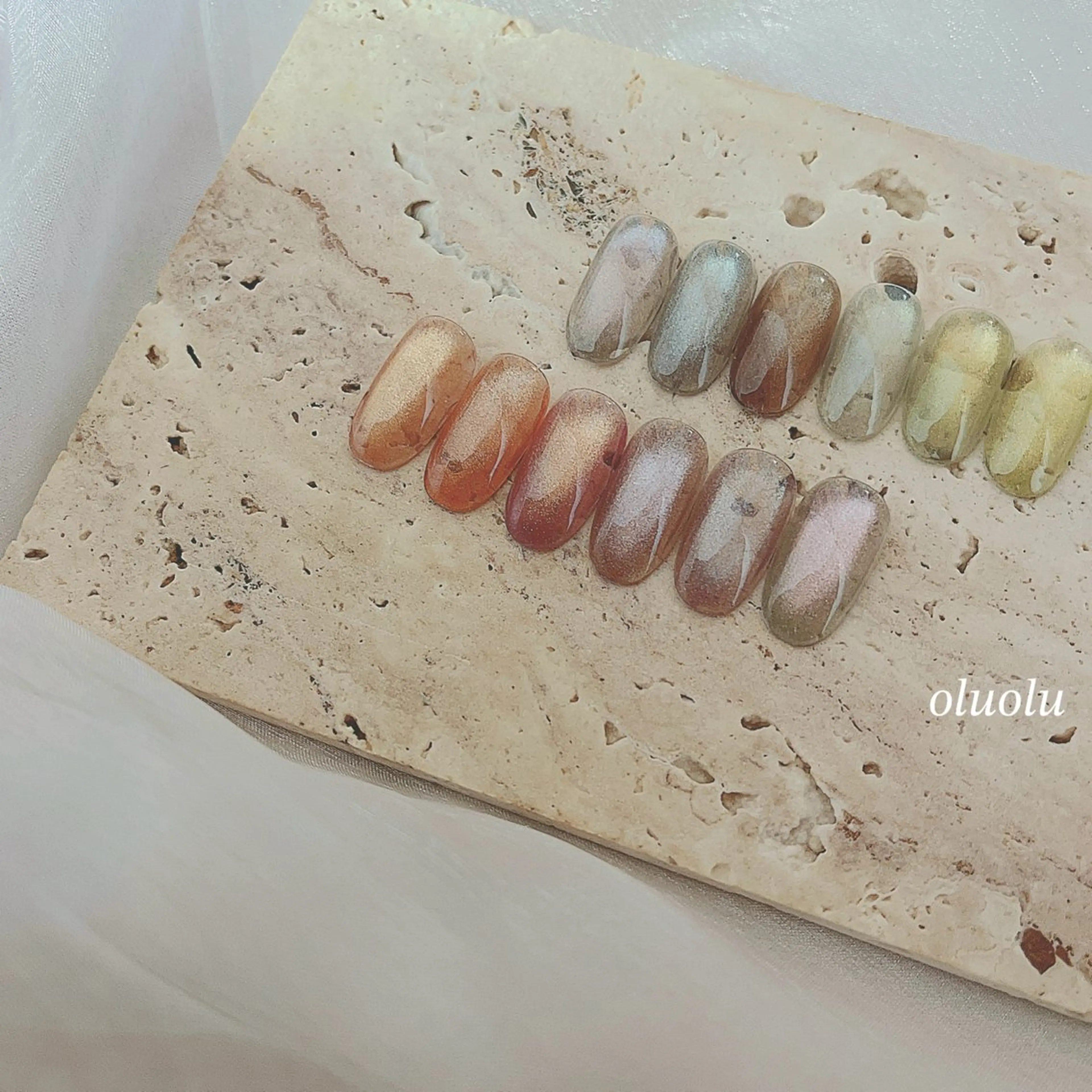 ネイル アートネイル ジェルネイル マグネットネイル 大村 紬華のネイルデザイン