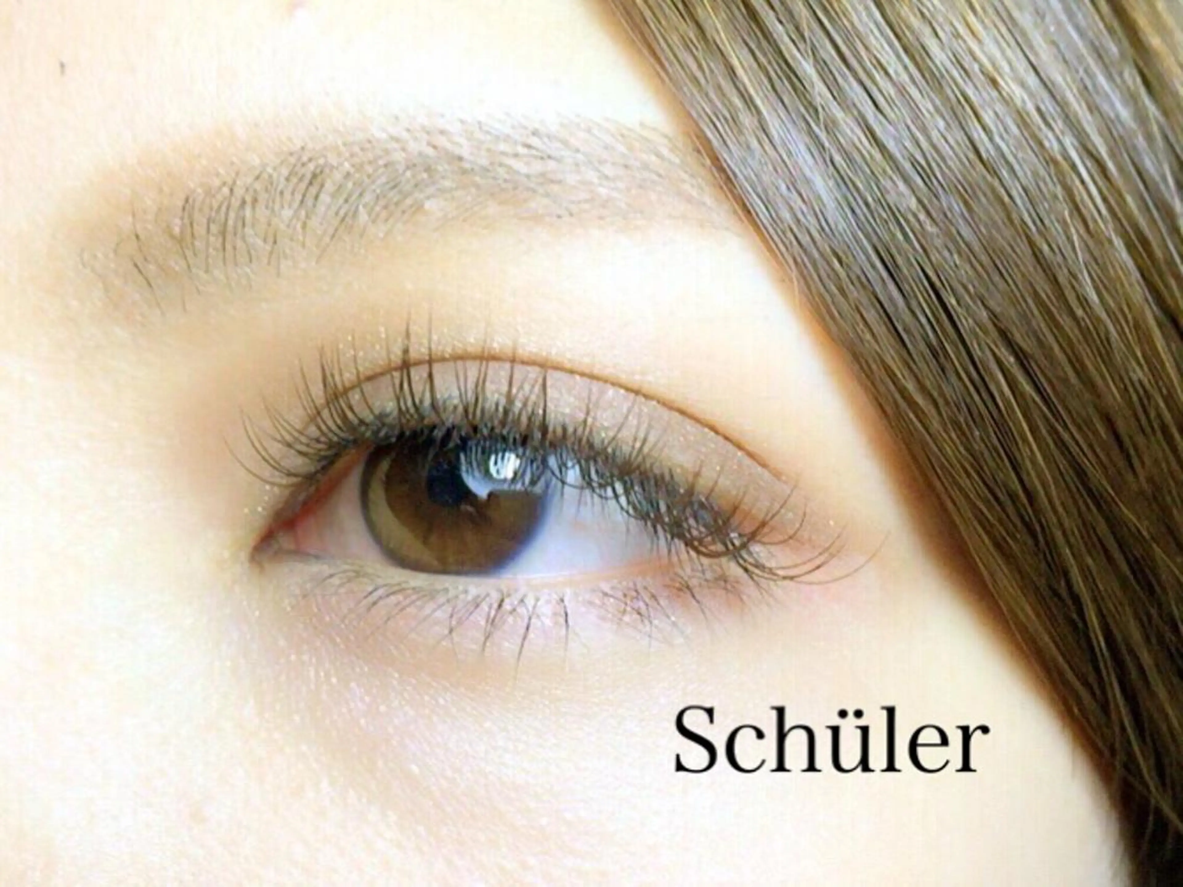 マツエク・マツパ マツエク Schüler所属・Schüler 心斎橋のマツエク・マツパデザイン