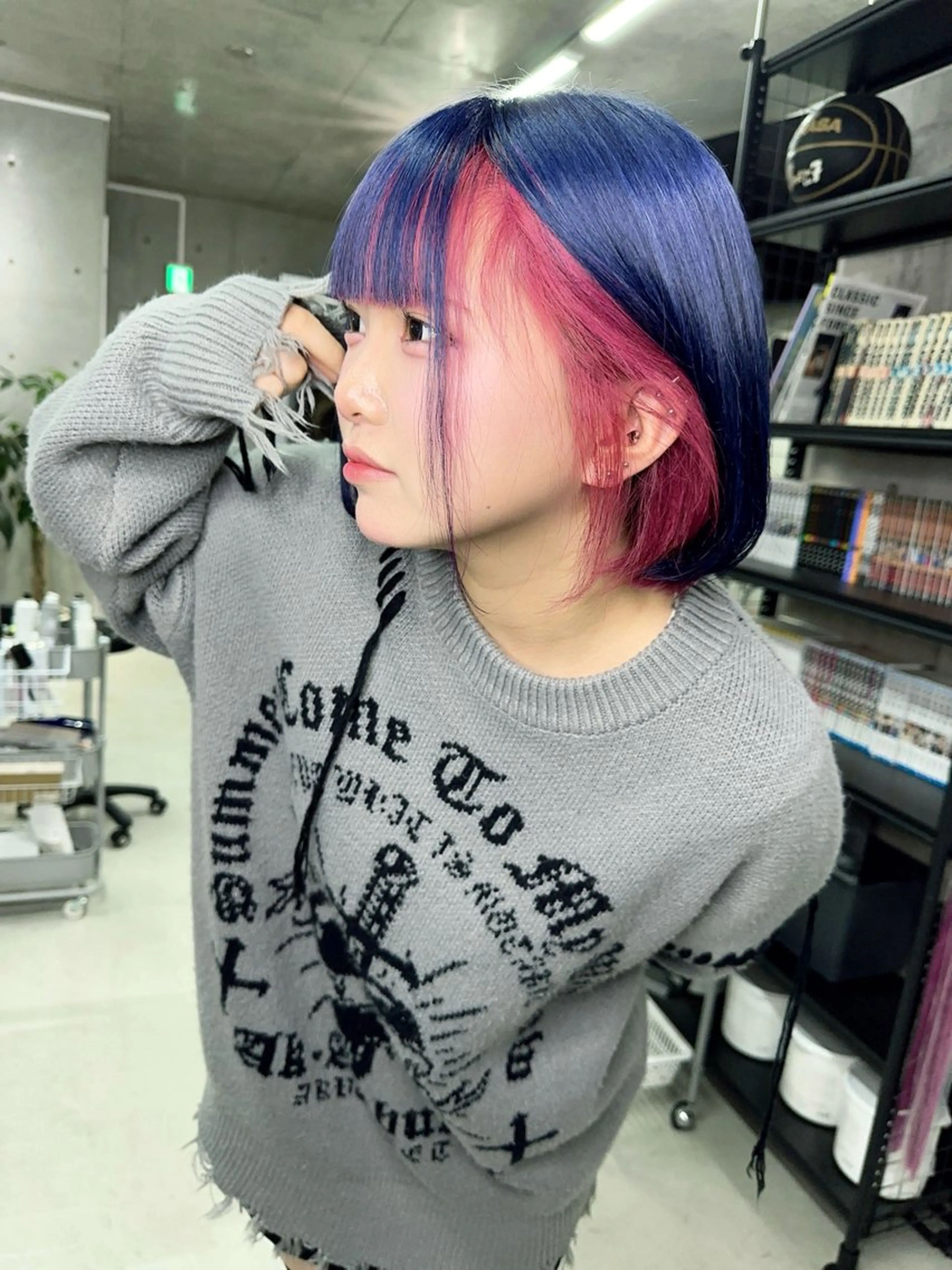 ショート カラー ブルーカラー ピンクカラー ボブ ヘアカラー トリートメント 名古屋のピンク好き かずくん🦩のヘアスタイル