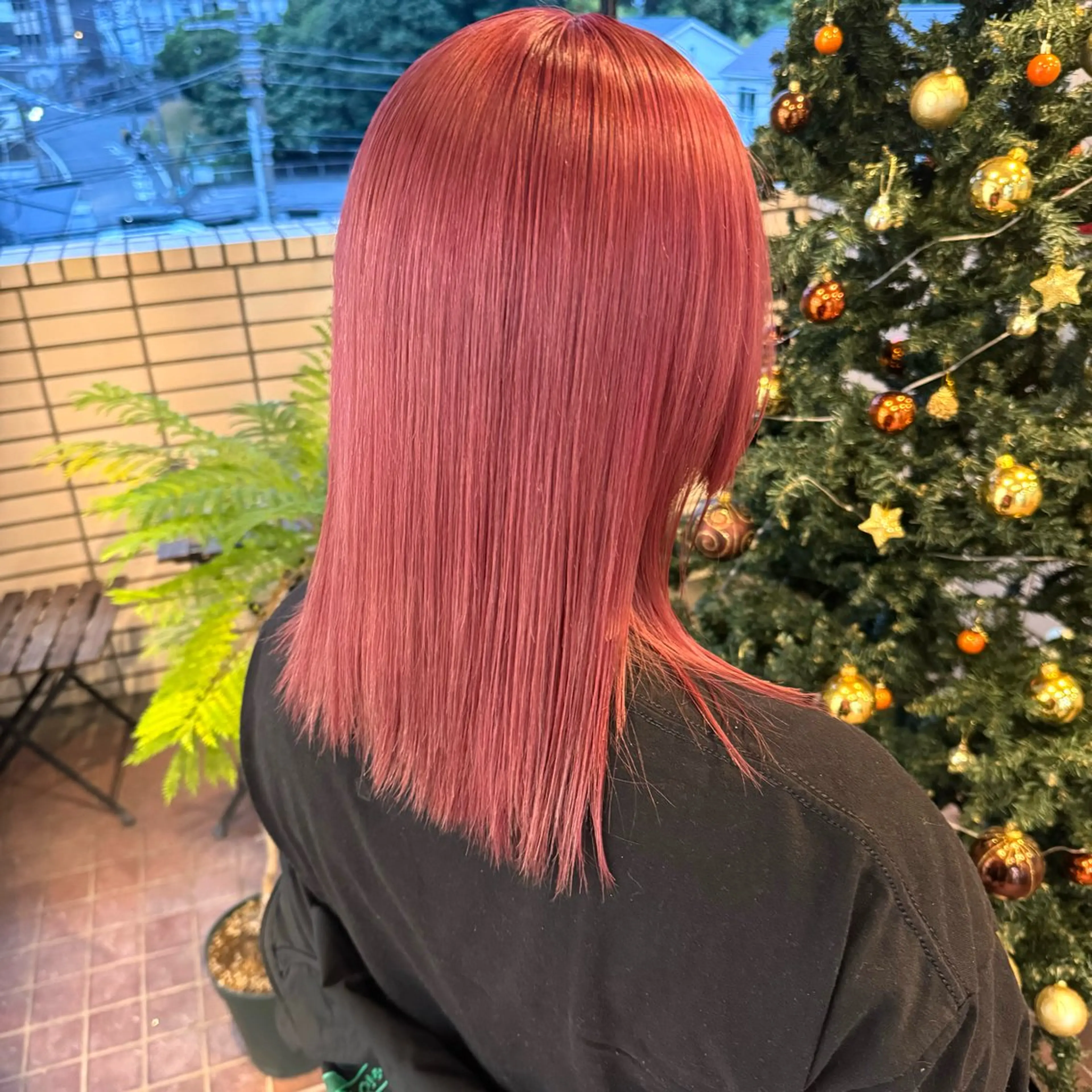 セミロング カラー レッドカラー ヘアカラー 縮毛矯正/暗めカラー AYANO 💗🪽のヘアスタイル