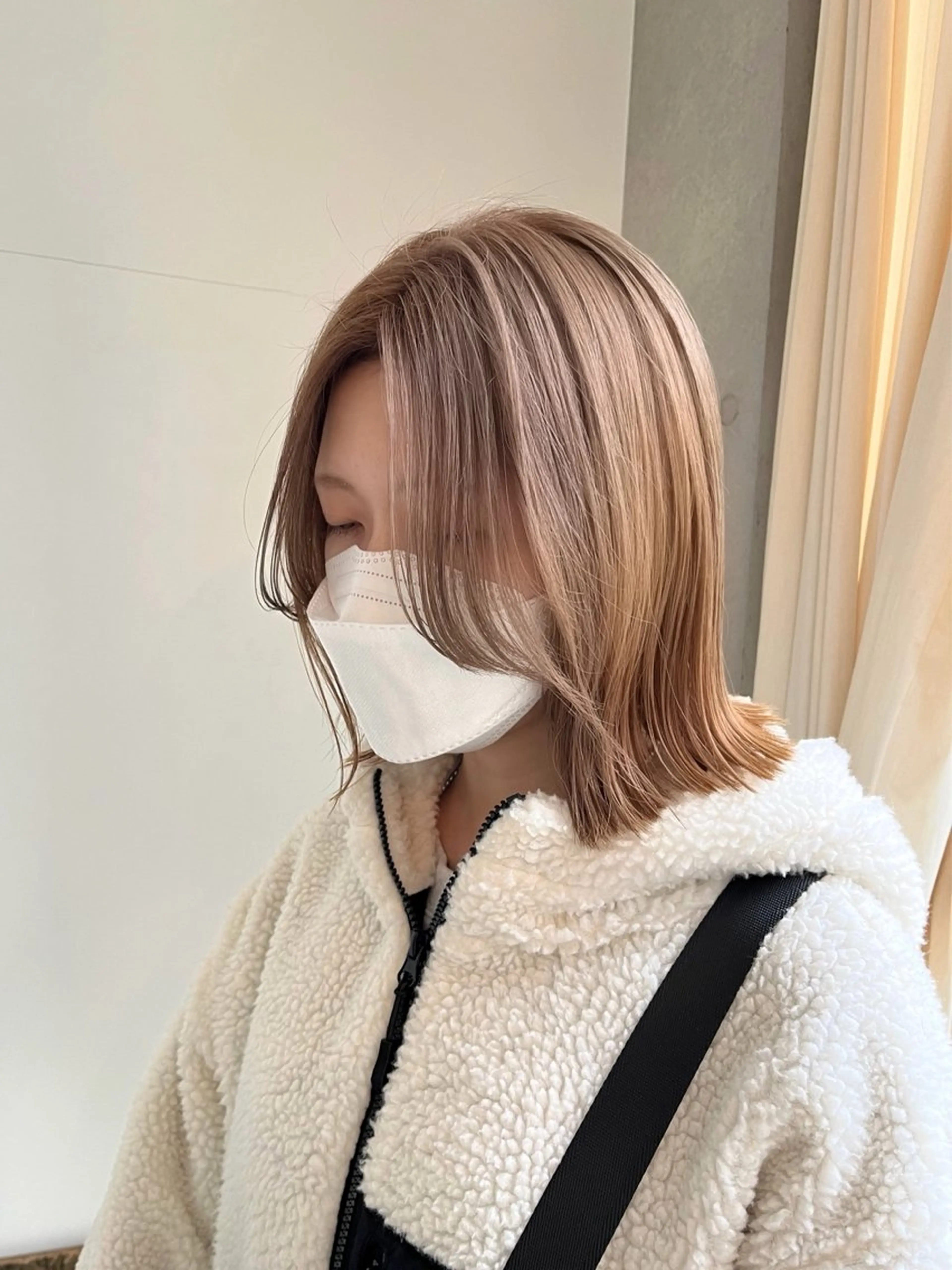 ミディアム カラー ベージュカラー ミルクティーベージュ カット ヘアカラー KANO🌷 ブリーチなしカラーのヘアスタイル