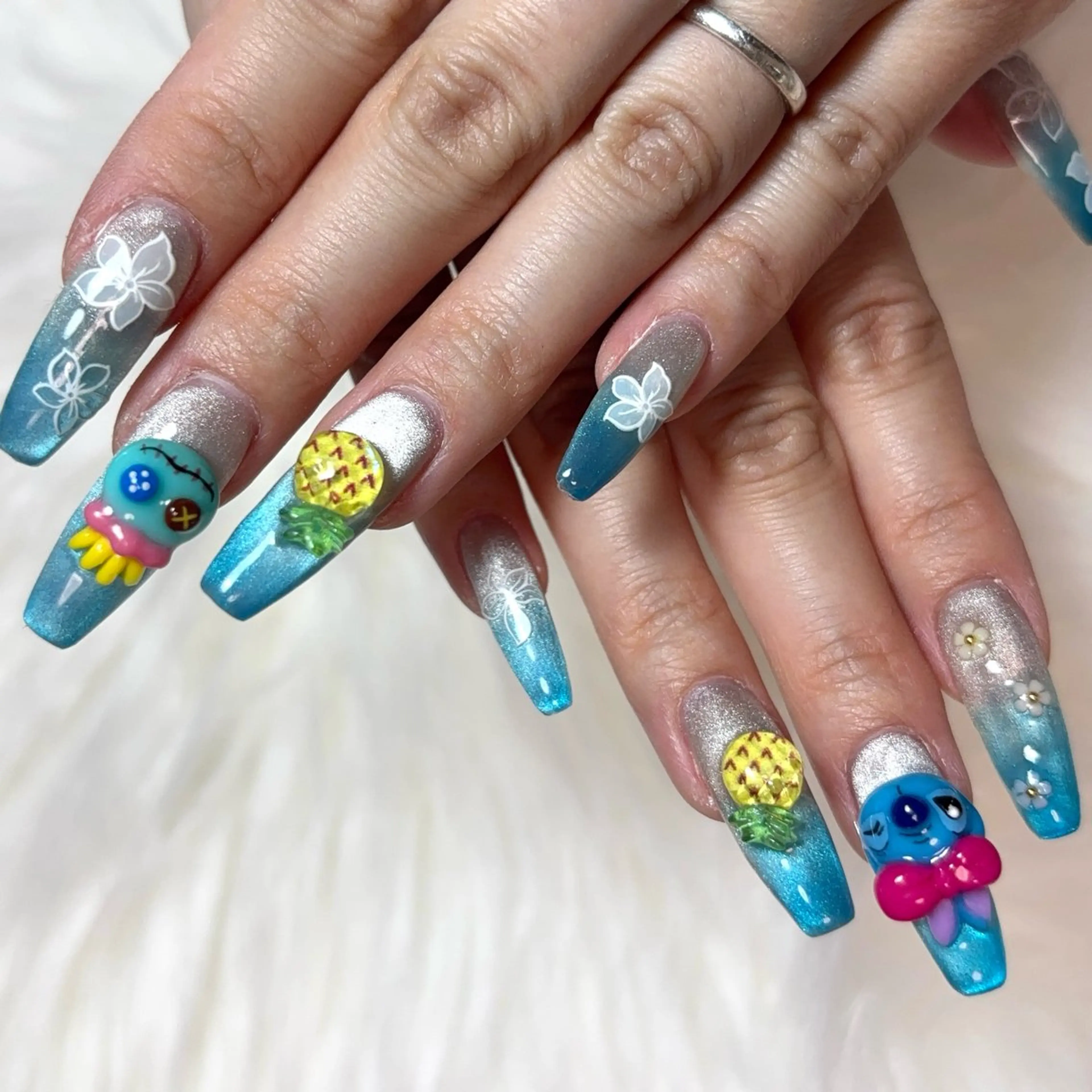 ネイル ロングネイル 夏ネイル ハンドネイル salon Mのネイルデザイン