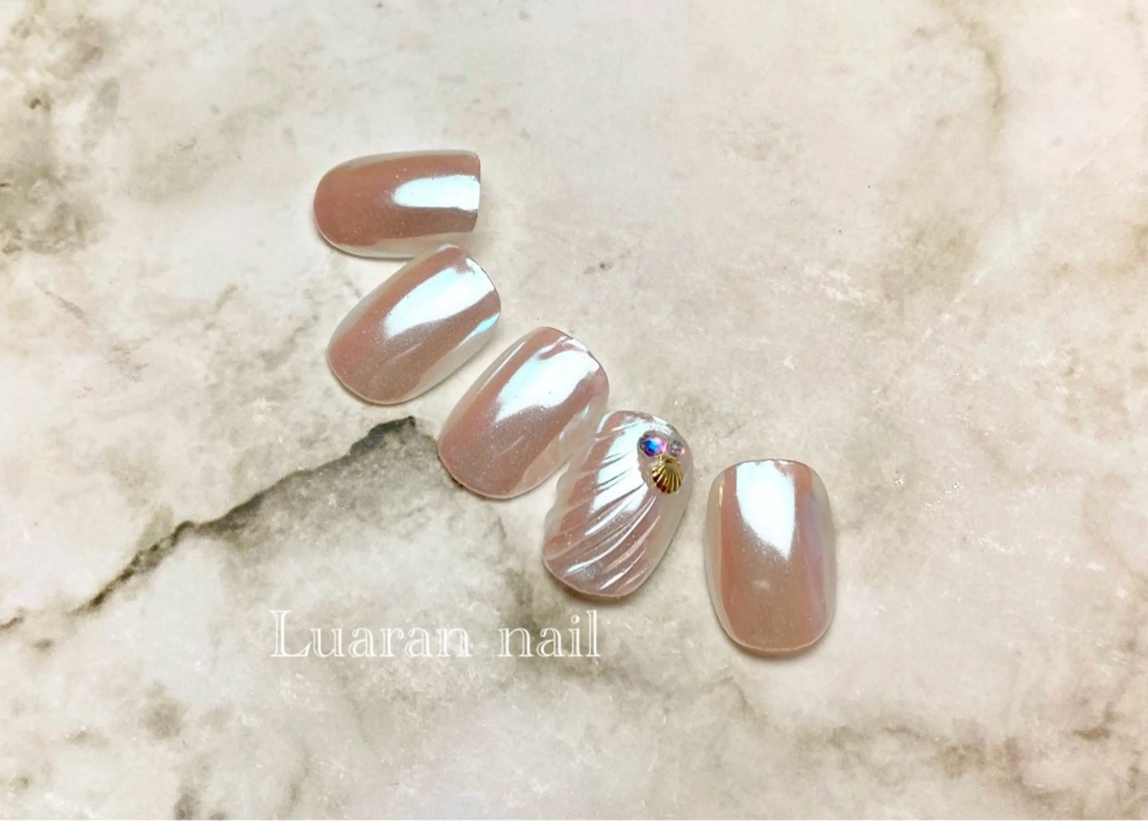 ネイル ハンドネイル Luaran nailのネイルデザイン