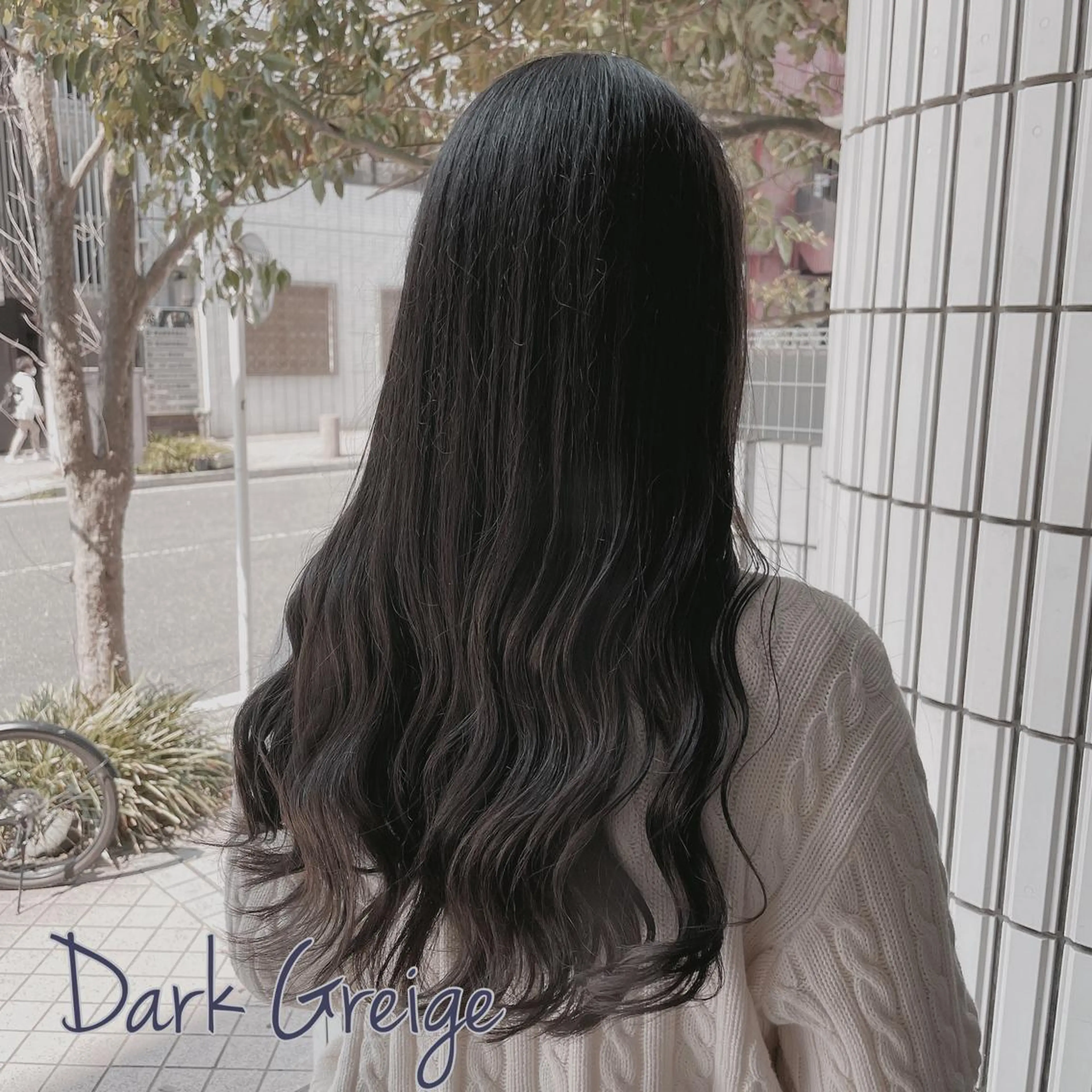 ロング カラー アッシュ ミストバング ベージュカラー ブリーチ ブラウンカラー ヘアカラー トリートメント 【垢抜け大人髪】 TIARA西山のヘアスタイル