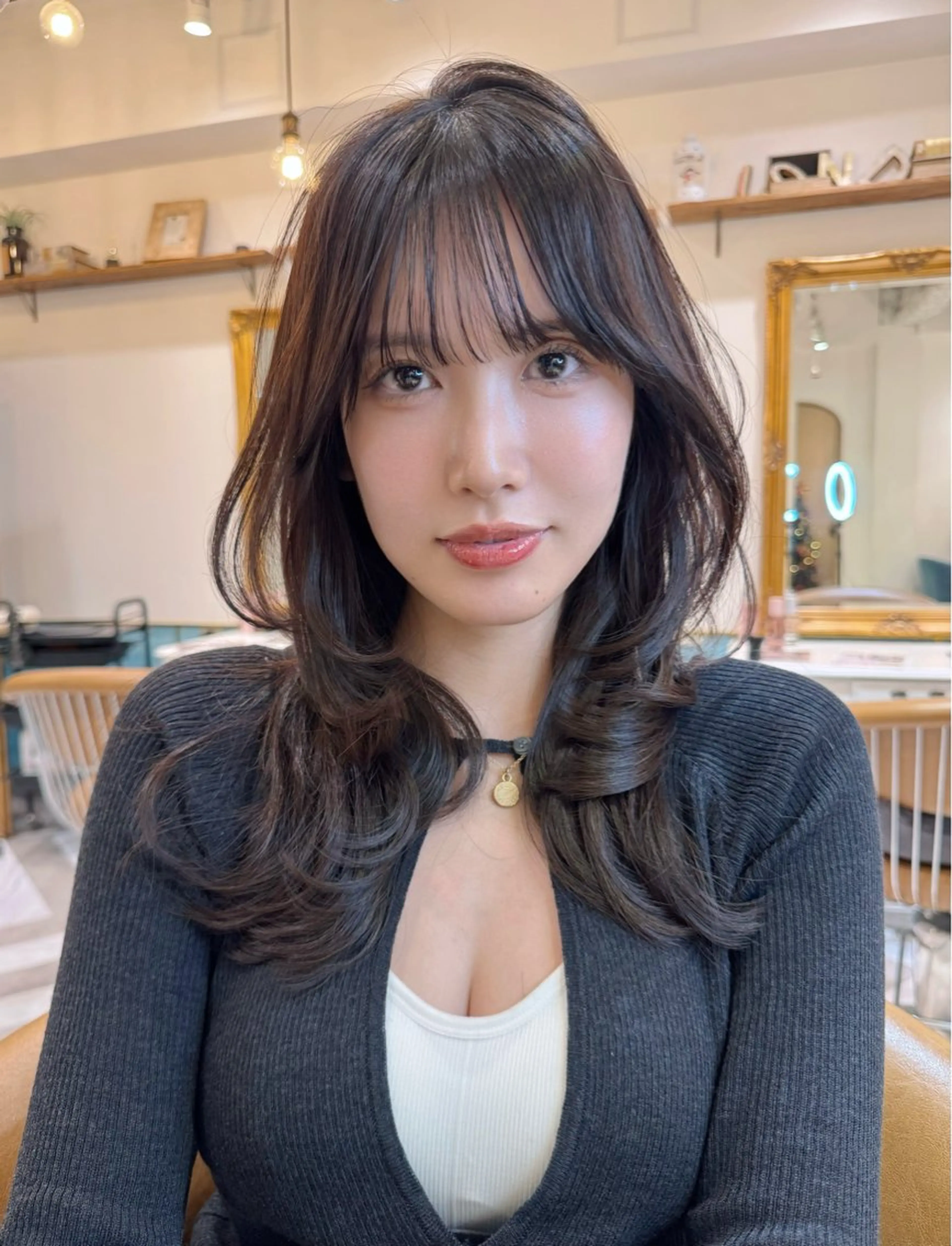 ロング カラー カット ヘアカラー トリートメント レイヤーカット /透明感カラー西田のヘアスタイル