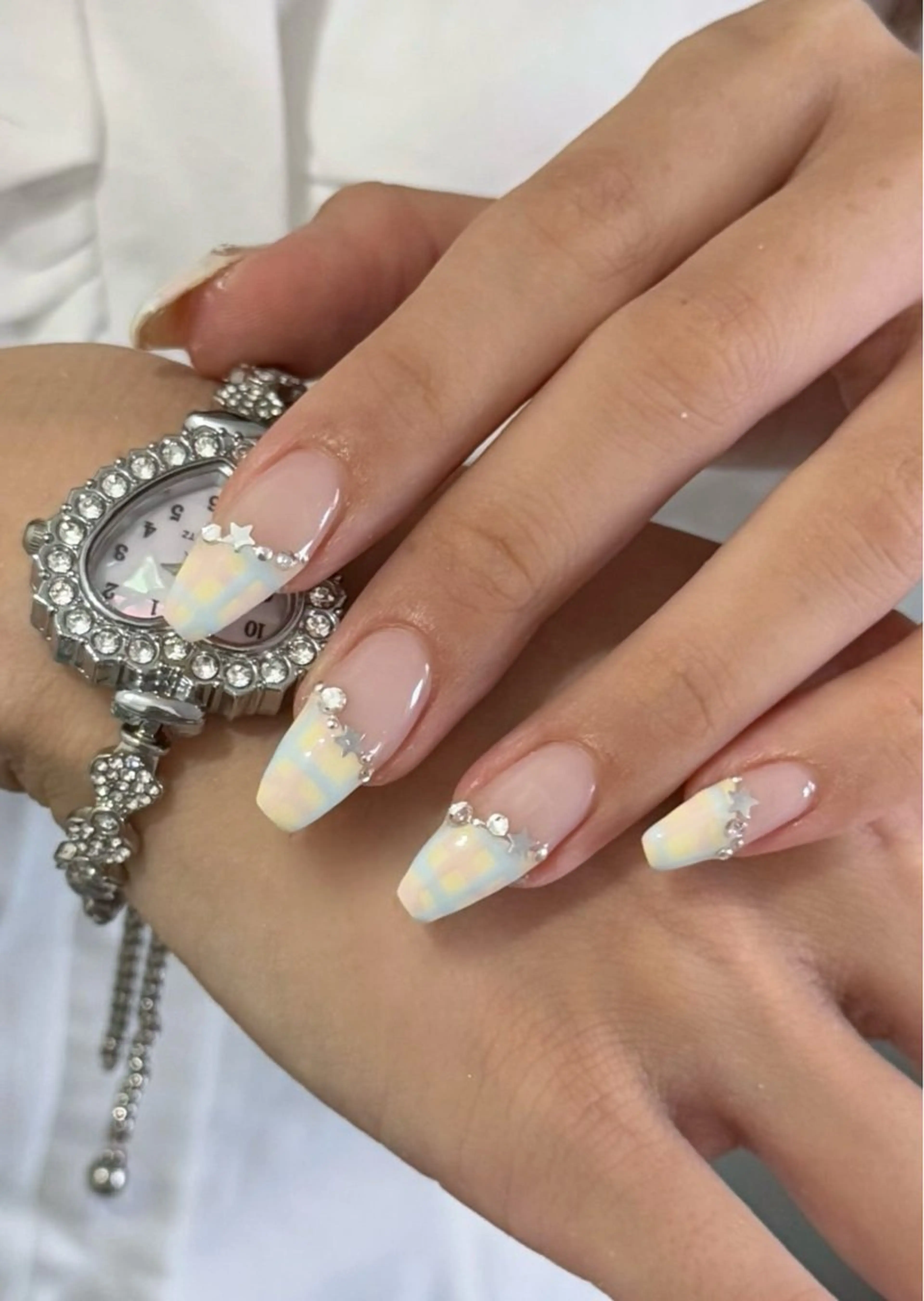 ネイル ハンドネイル BERA NAILSのネイルデザイン