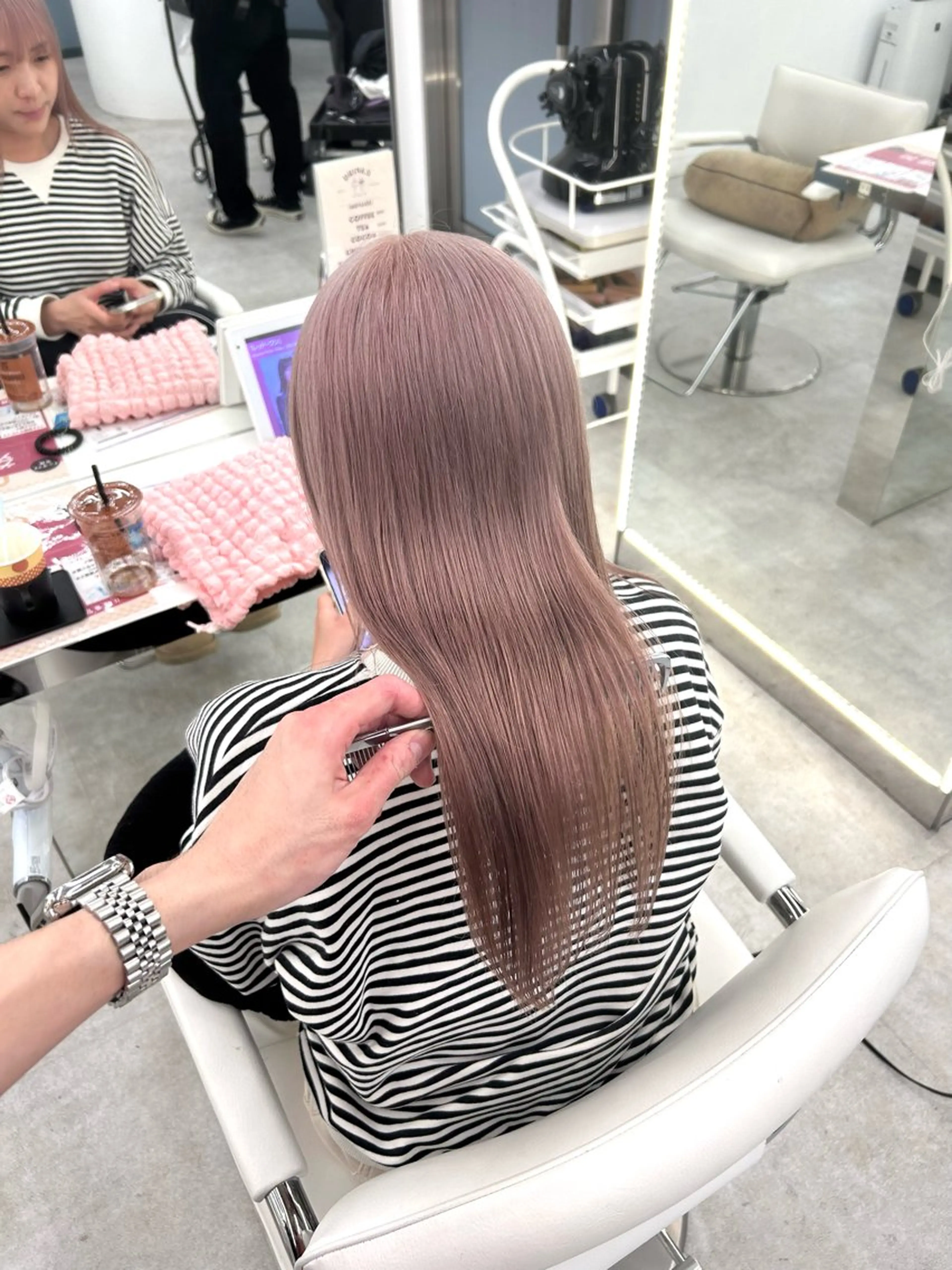 セミロング ヘアカラー トリートメント 透明感ハイトーン特化 /ケアブリーチ/莉駒のヘアスタイル