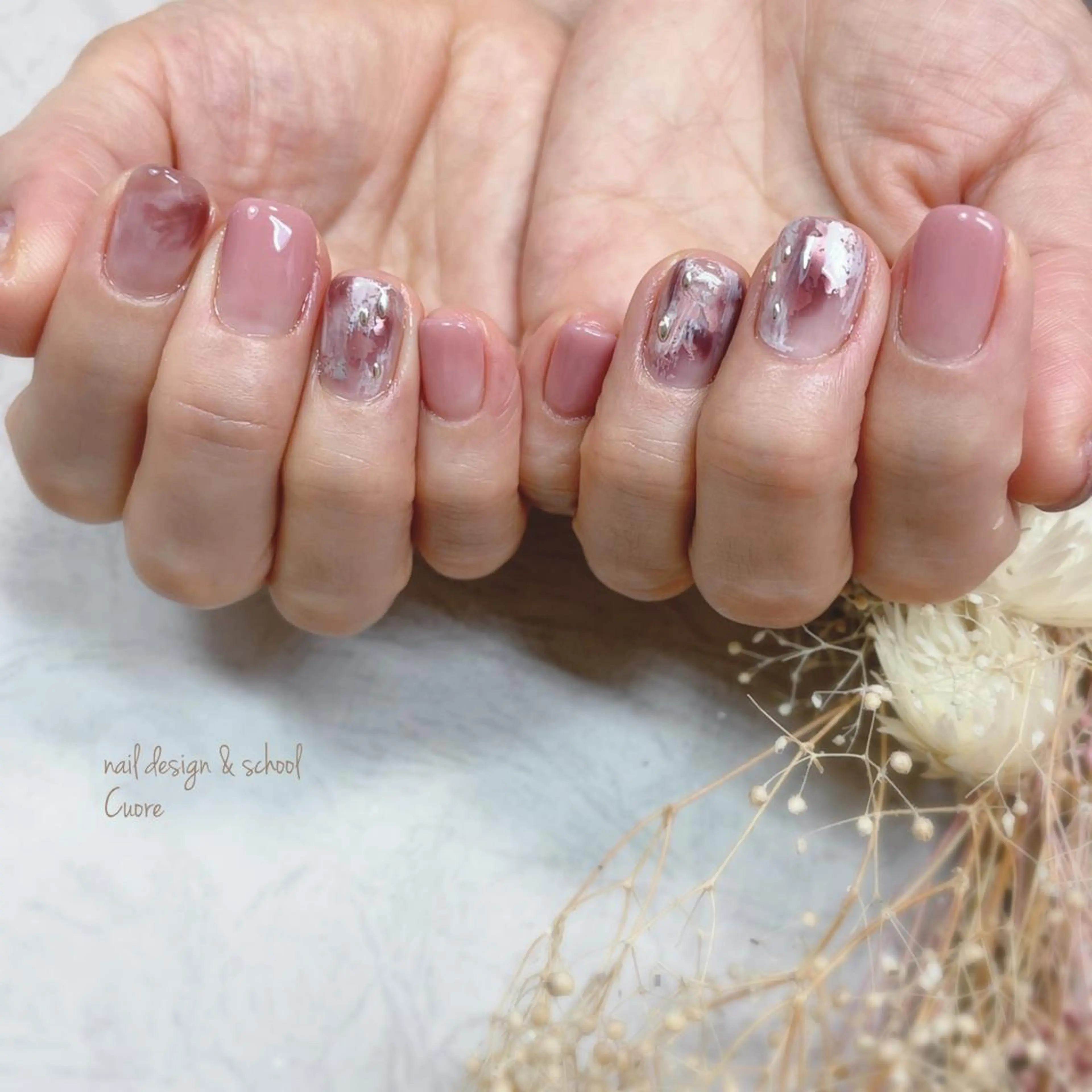 ネイル アートネイル ジェルネイル ニュアンスネイル シンプルネイル Cuore谷岡紗妃/ 宮崎台のネイルデザイン